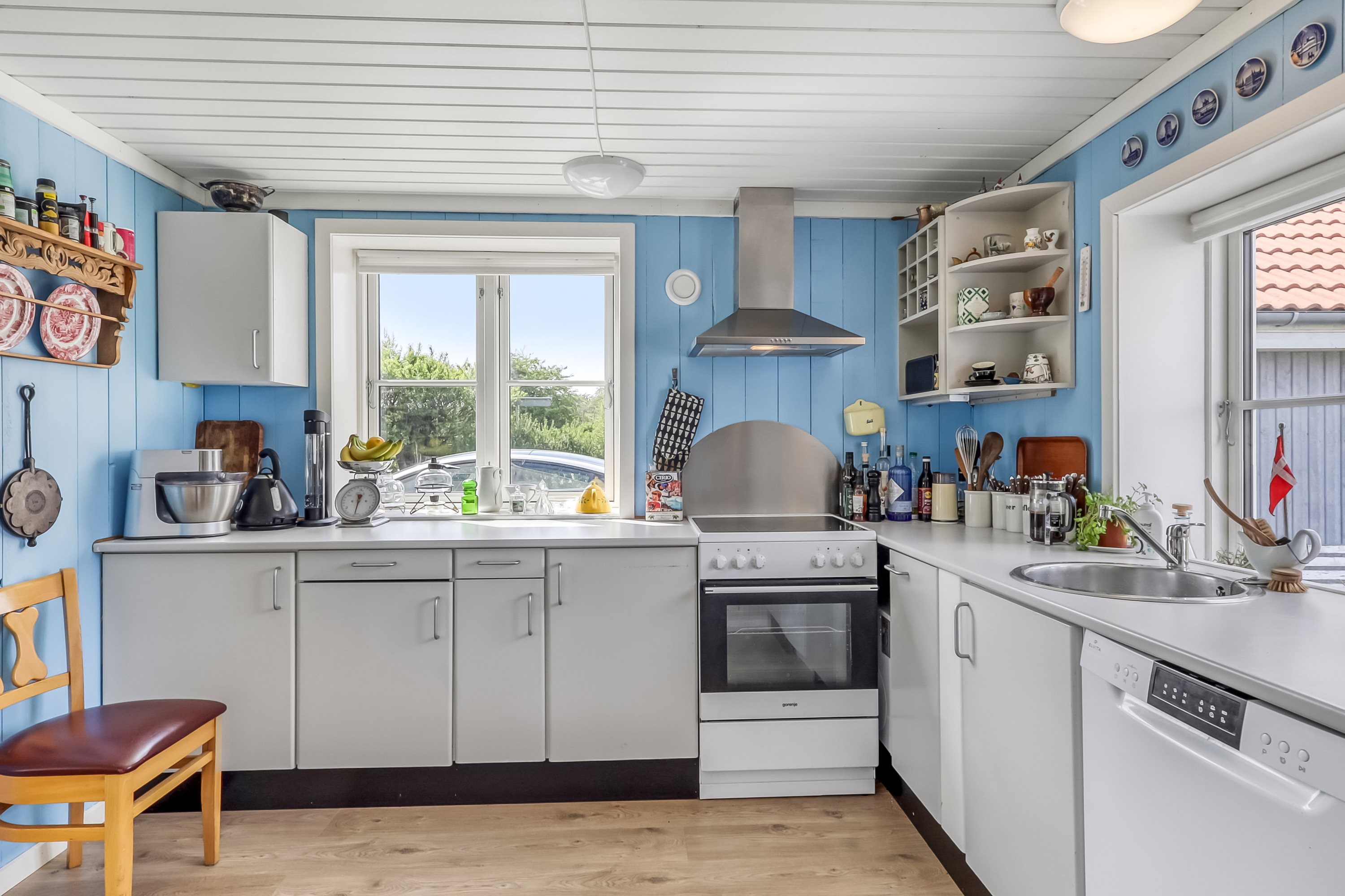 Fremhævet køkken billede i fuldskærmstilstand. Billede af Byvej 17, Sdr Longelse, 5900 Rudkøbing