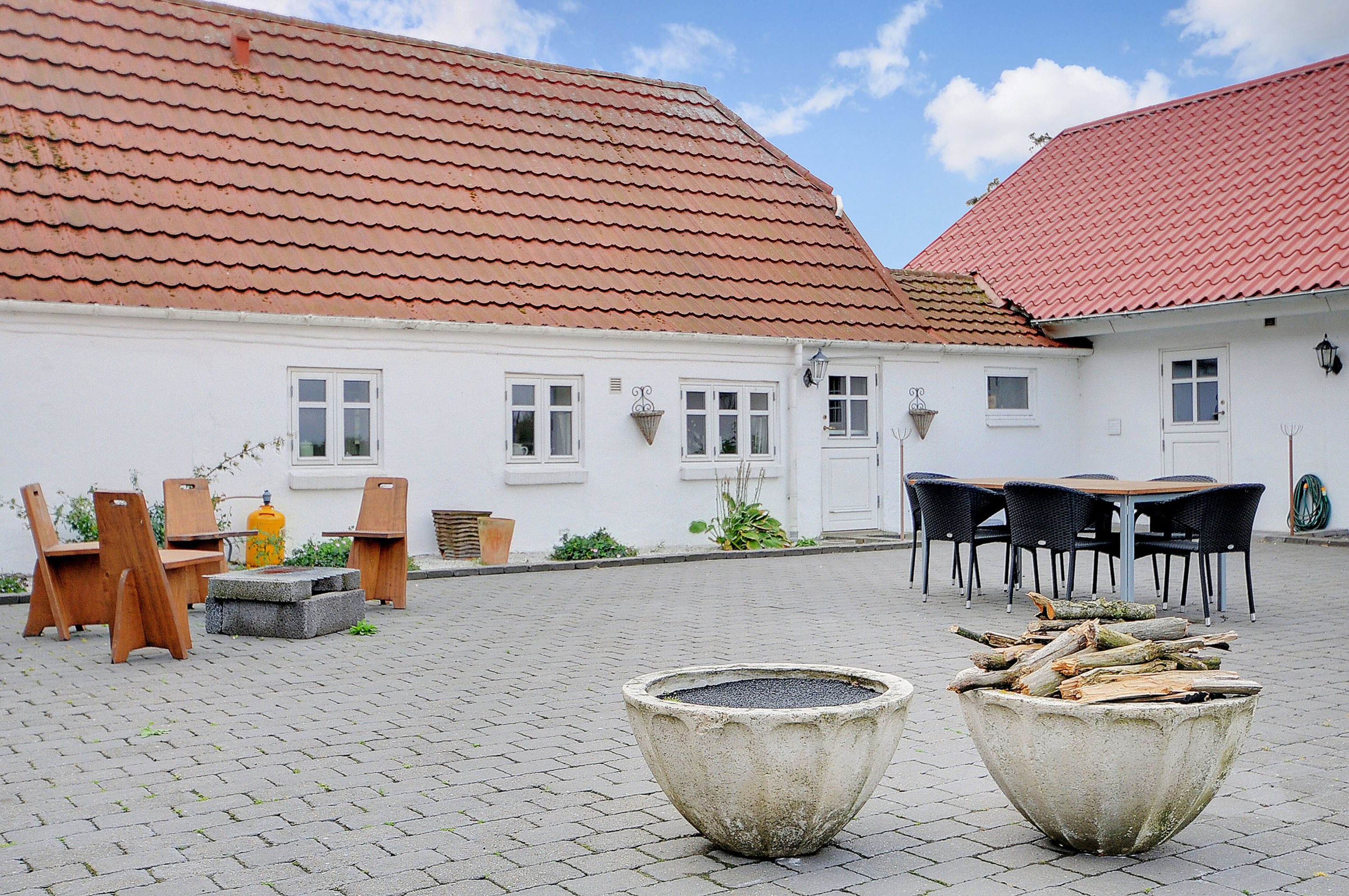 Fremhævet andet billede i fuldskærmstilstand. Billede af Høevej 2, Ilsted, 6740 Bramming