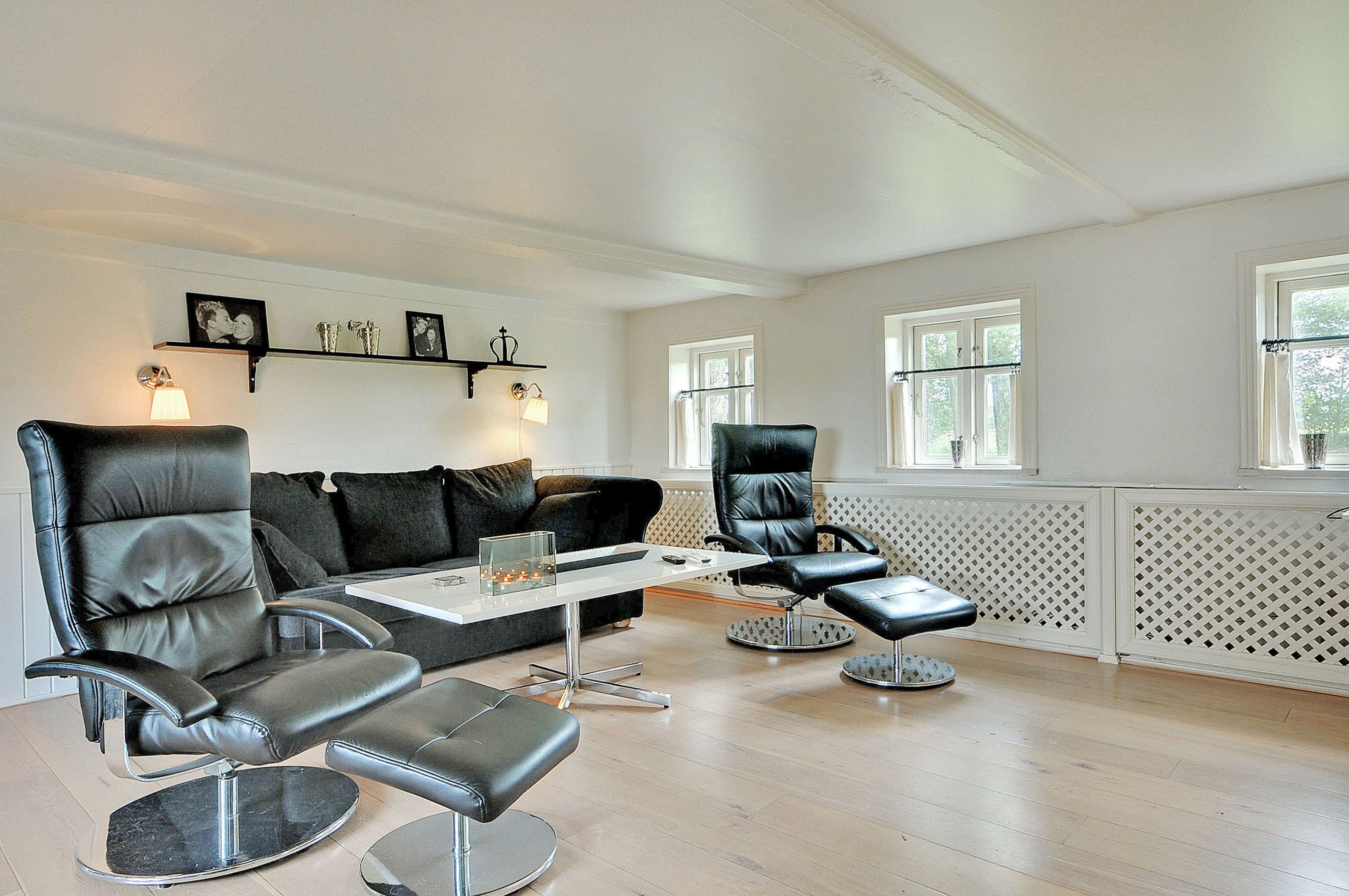 Fremhævet andet billede i fuldskærmstilstand. Billede af Høevej 2, Ilsted, 6740 Bramming