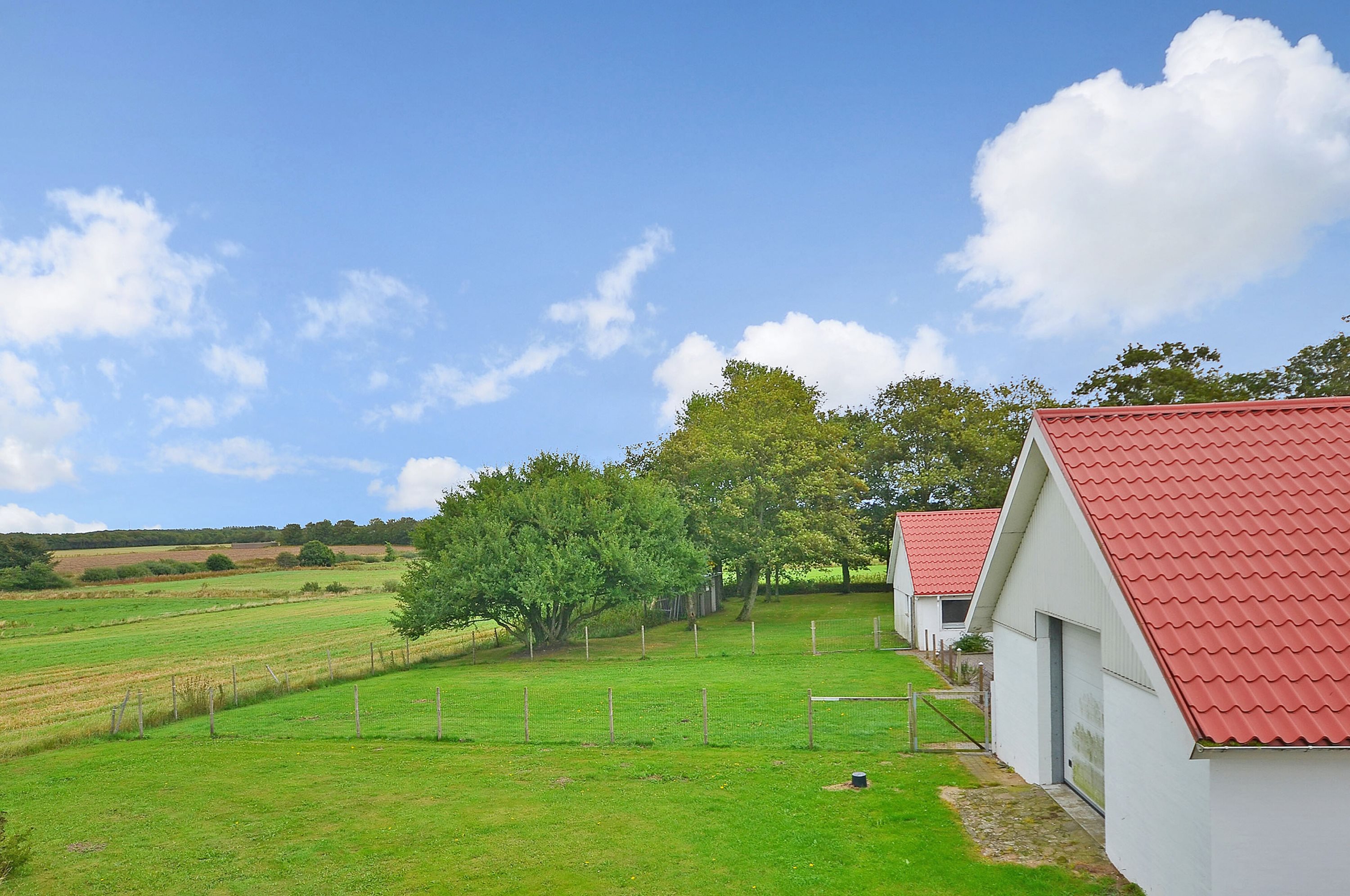 Fremhævet andet billede i fuldskærmstilstand. Billede af Høevej 2, Ilsted, 6740 Bramming