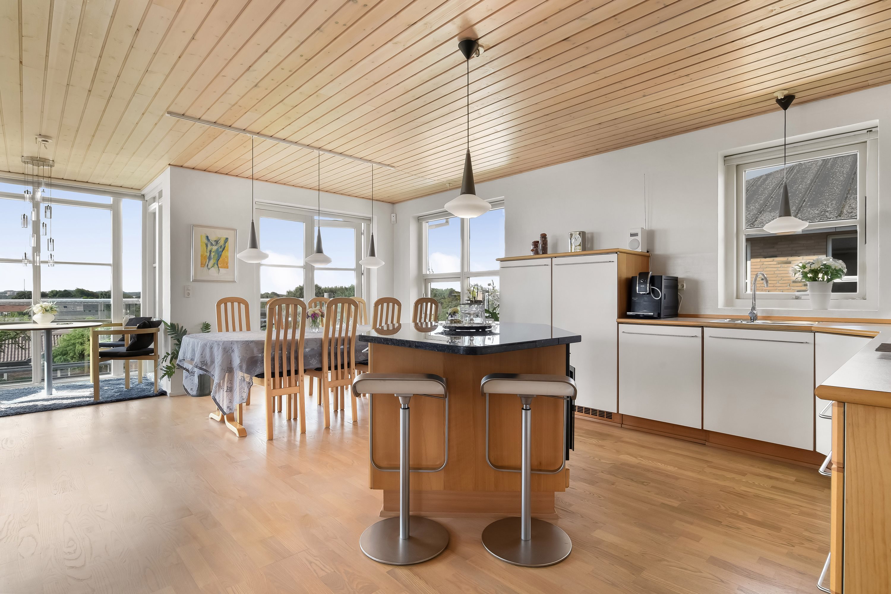 Fremhævet køkken billede i fuldskærmstilstand. Billede af Fasanvej 37, 7600 Struer