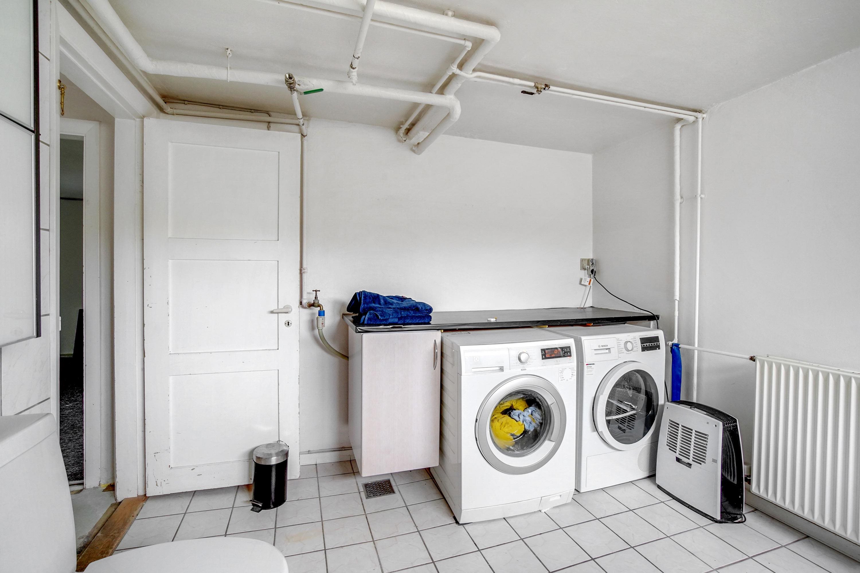 Fremhævet badeværelse billede i fuldskærmstilstand. Billede af Dybdalsvej 6, 6800 Varde