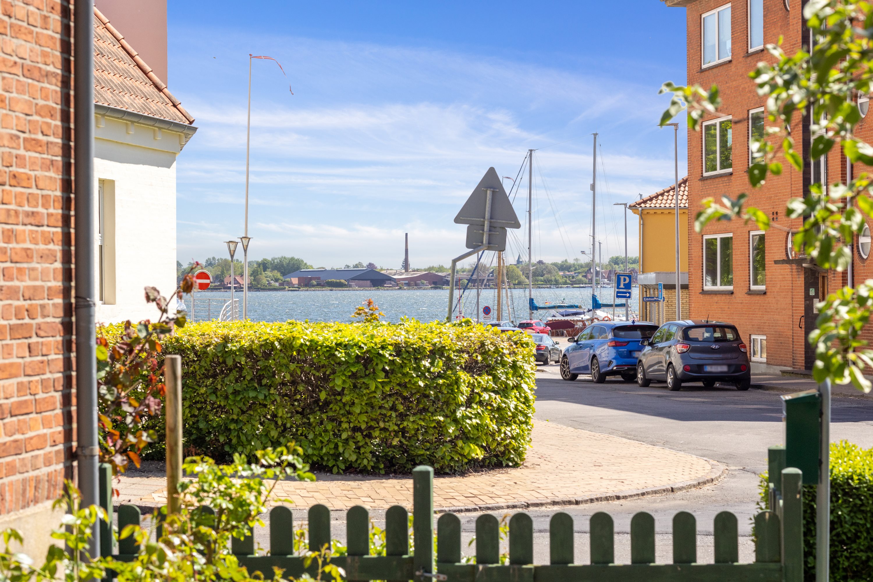 Fremhævet ejendom 1 billede i fuldskærmstilstand. Billede af Toldbodgade 1, 6300 Gråsten