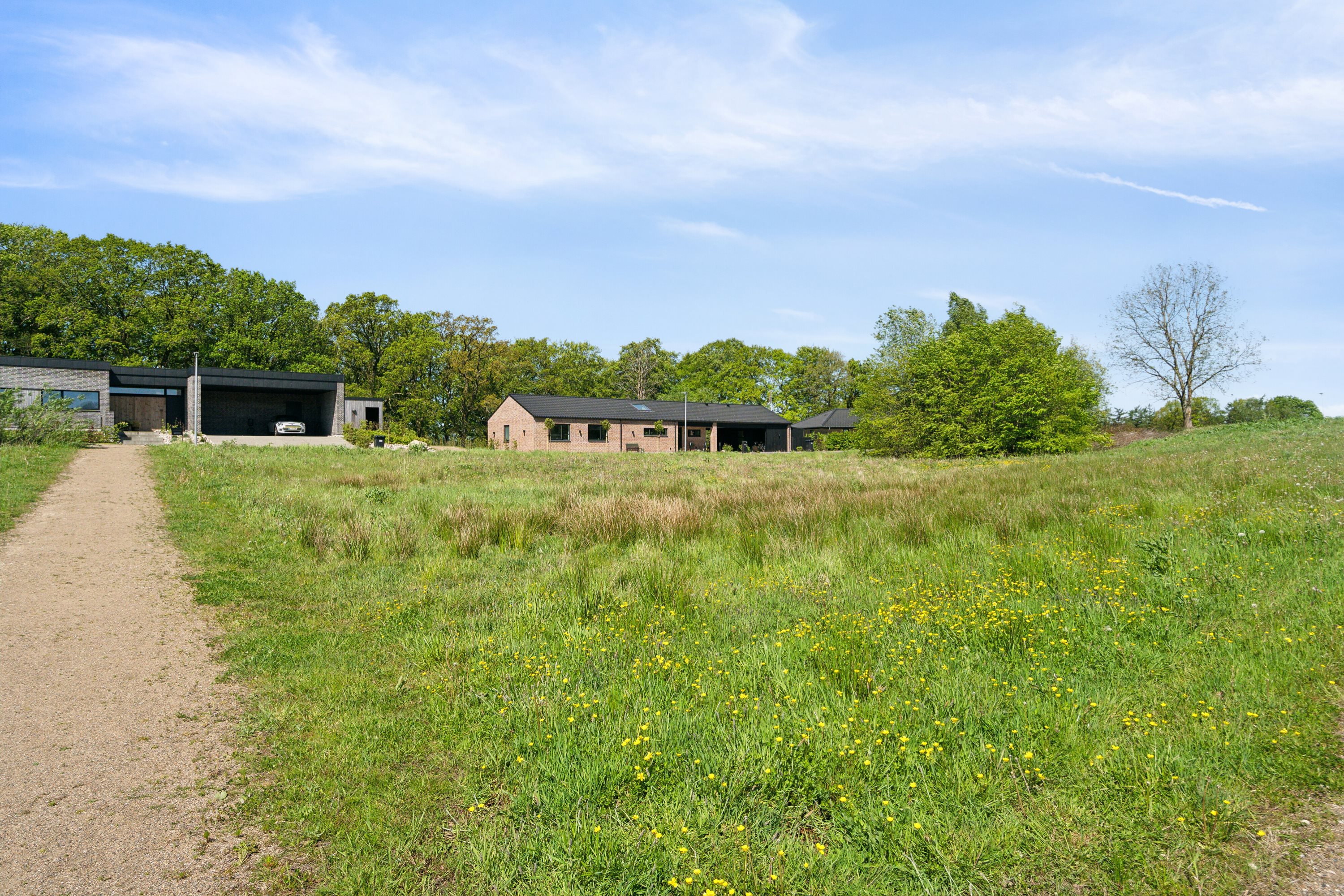 Fremhævet udendørs billede i fuldskærmstilstand. Billede af Vinkelgårdsvej 45, parcel nr. 20, 6040 Egtved