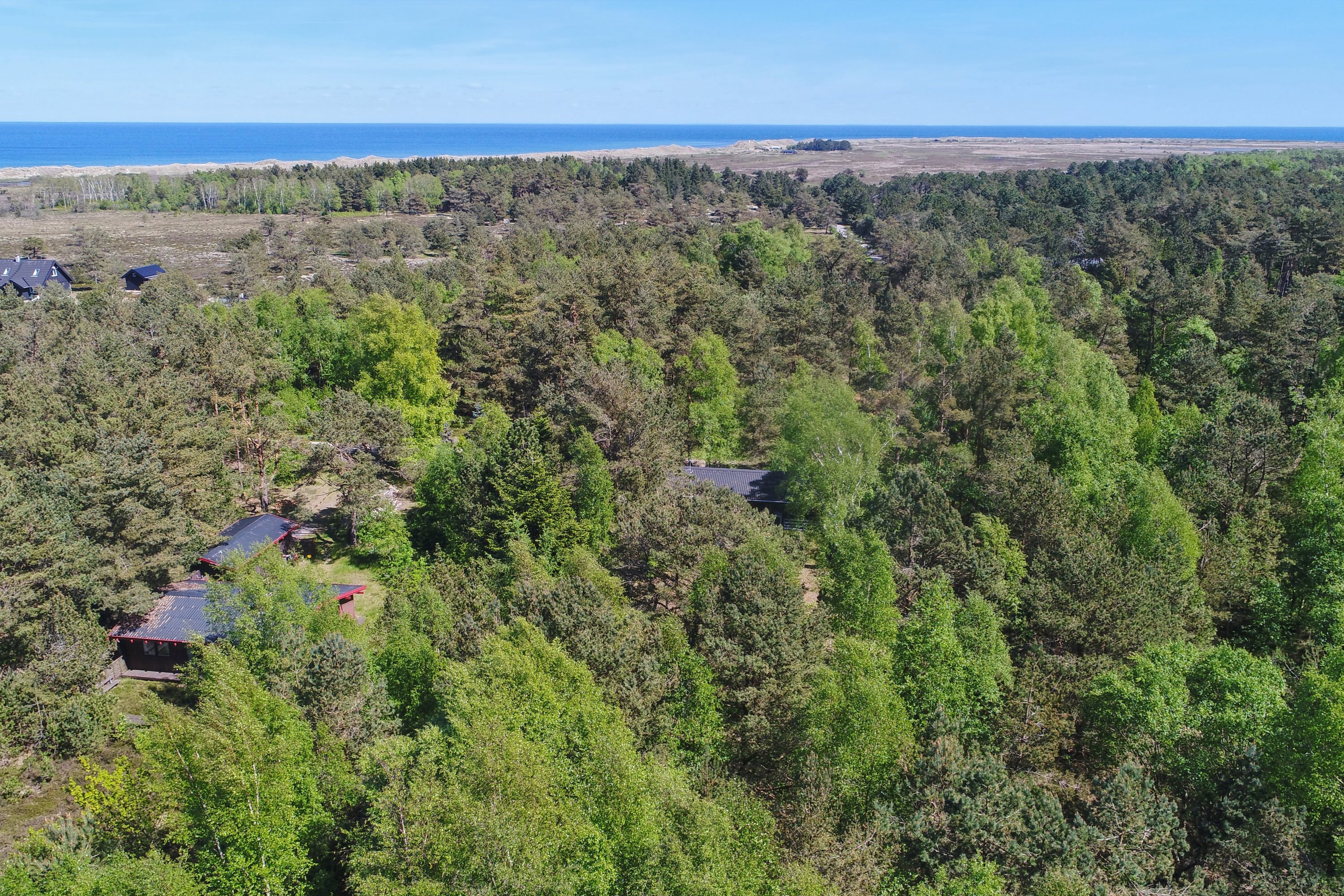 Fremhævet luftfoto billede i fuldskærmstilstand. Billede af Lyngholmvej 1, Østerby, 9940 Læsø