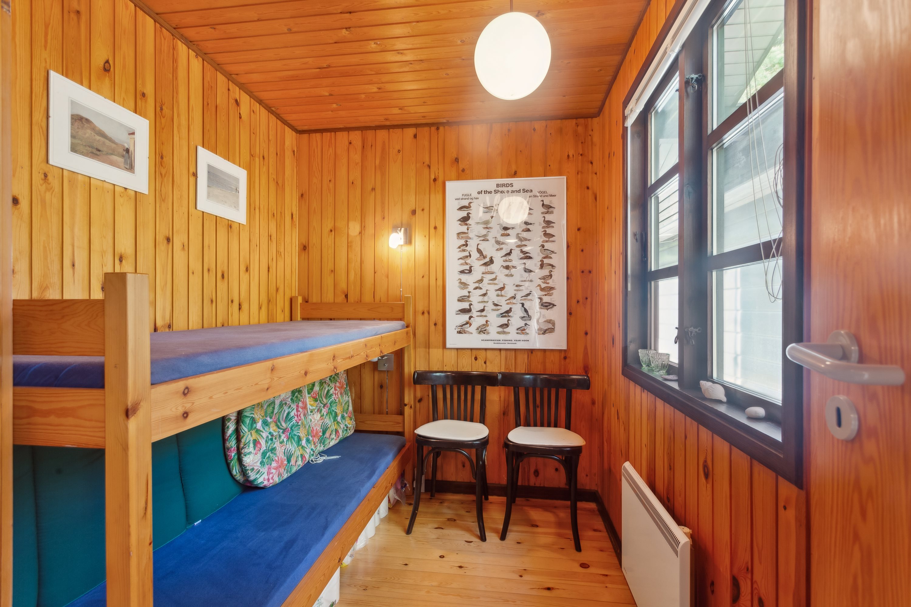 Fremhævet stue billede i fuldskærmstilstand. Billede af Lyngholmvej 1, Østerby, 9940 Læsø