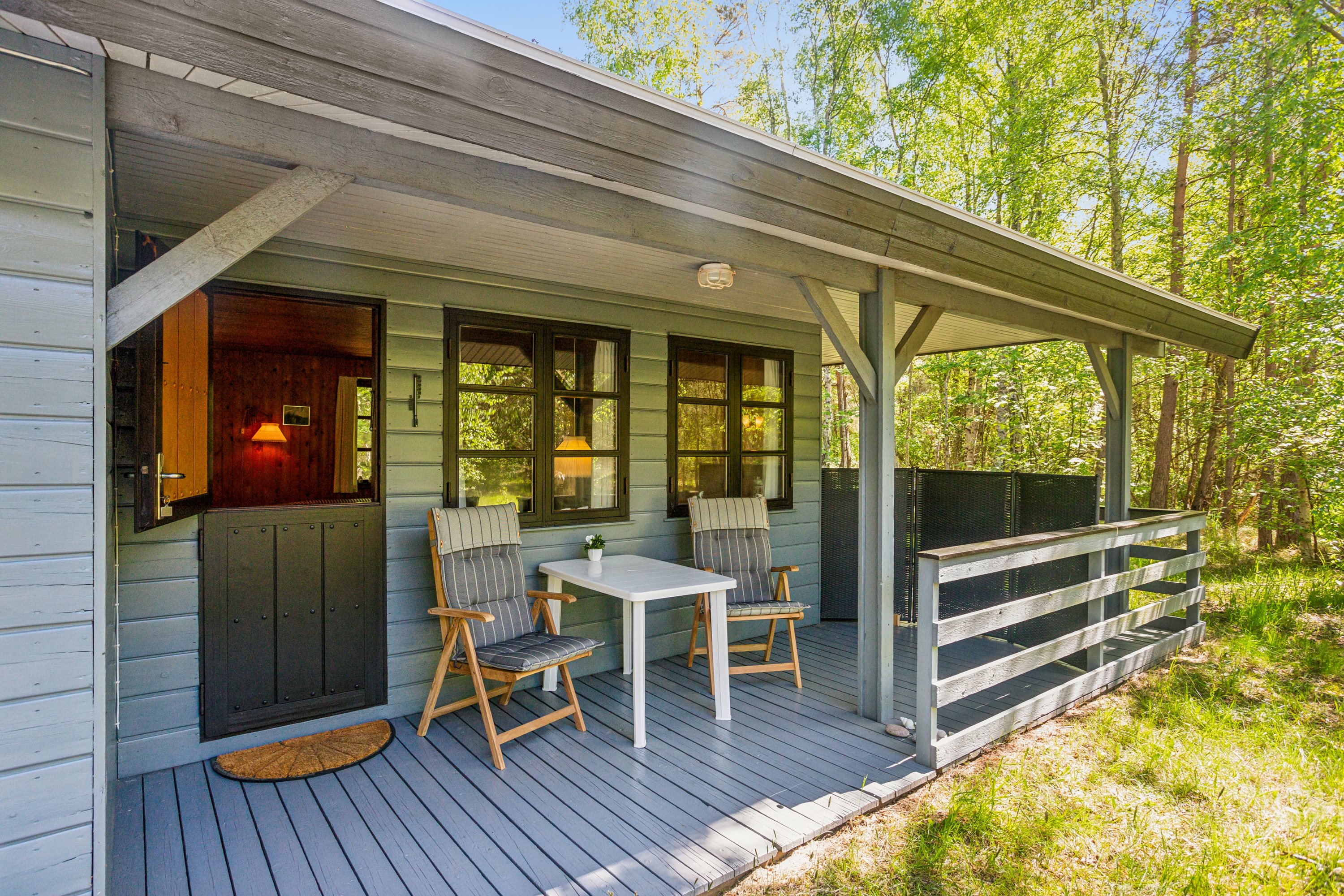 Fremhævet terrasse billede i fuldskærmstilstand. Billede af Lyngholmvej 1, Østerby, 9940 Læsø