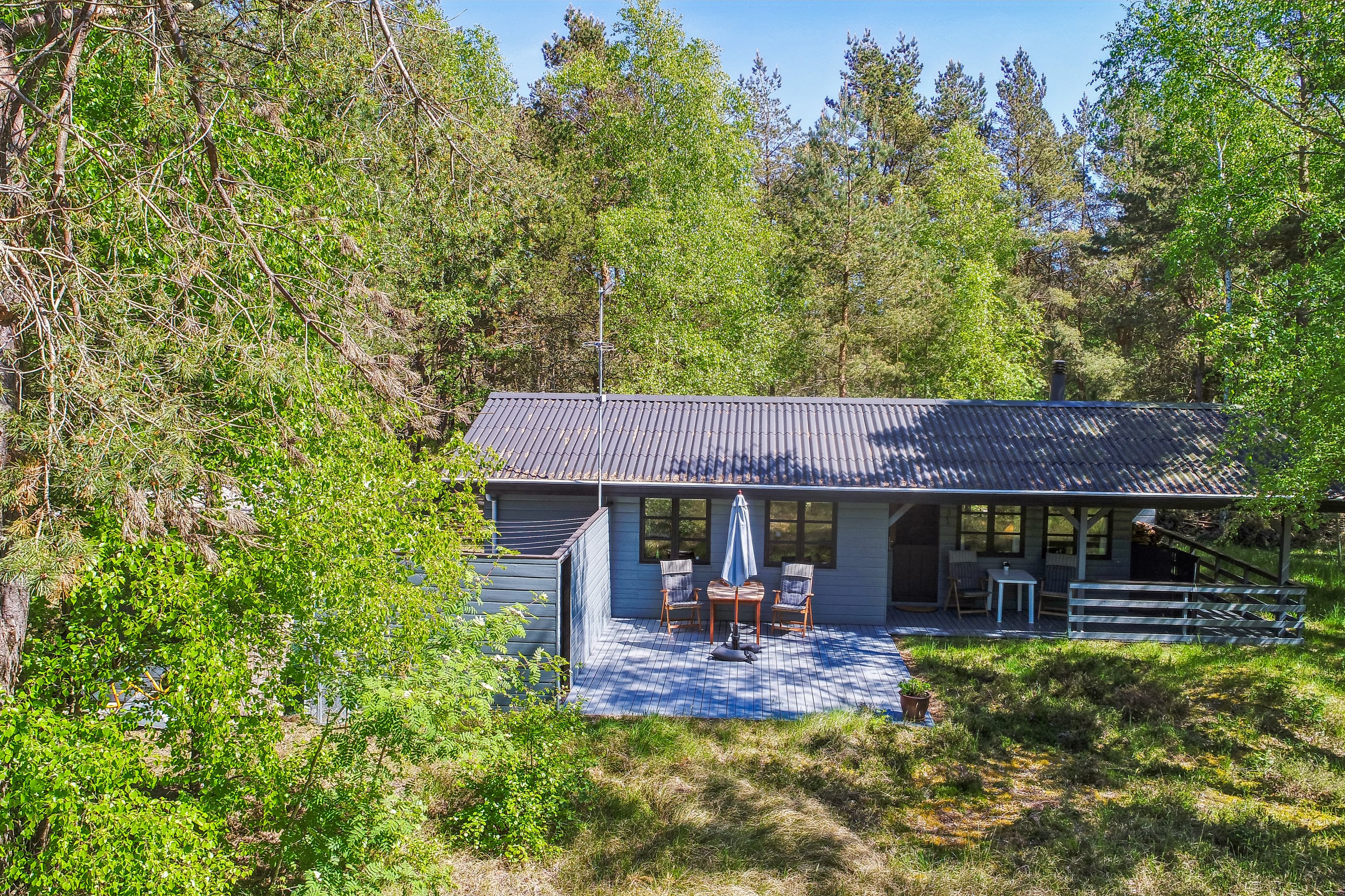 Fremhævet ejendom 1 billede i fuldskærmstilstand. Billede af Lyngholmvej 1, Østerby, 9940 Læsø