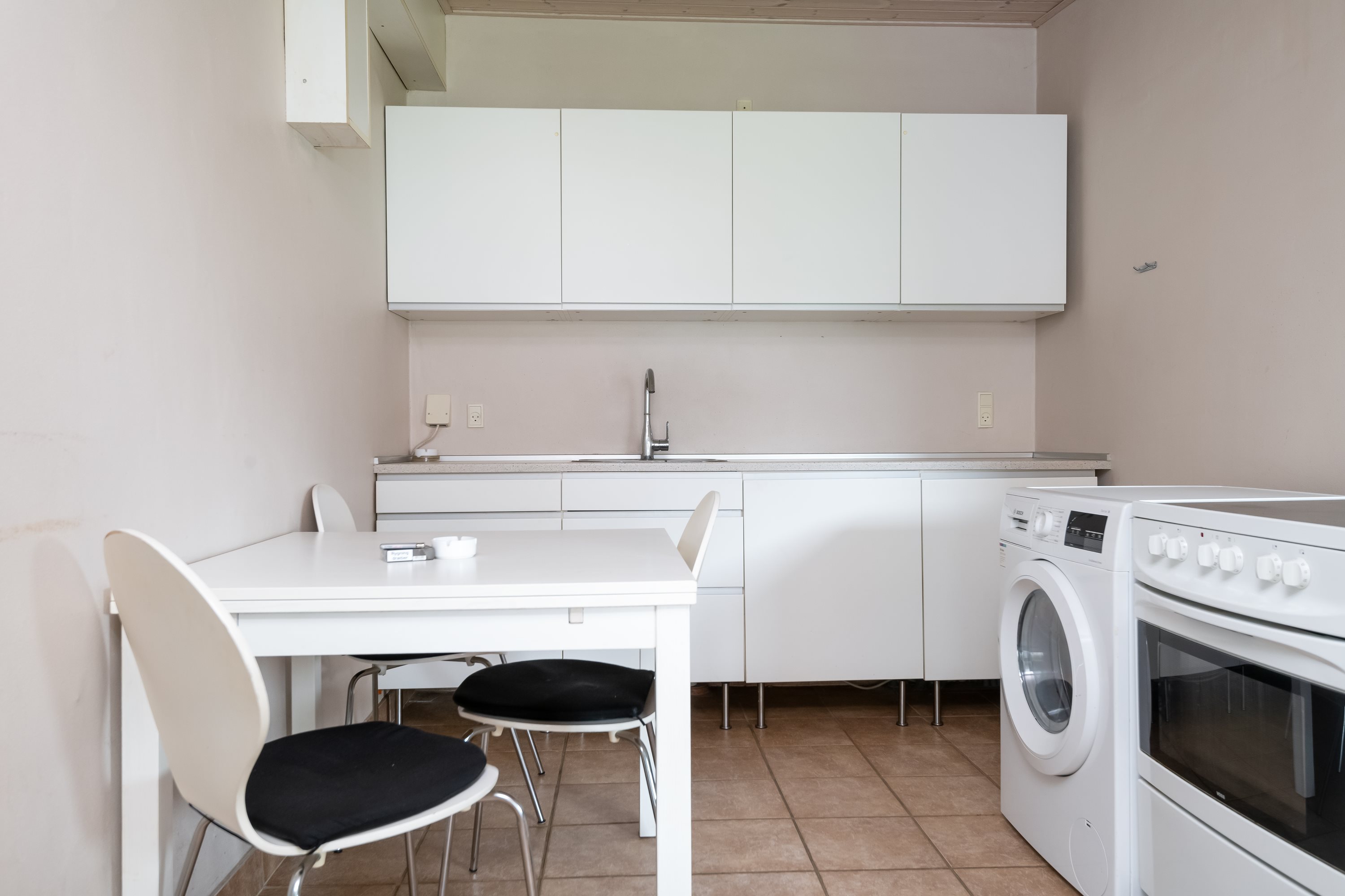 Miniaturebillede 2: grovkøkken. Billede af Hjørringvej 446, 9750 Østervrå