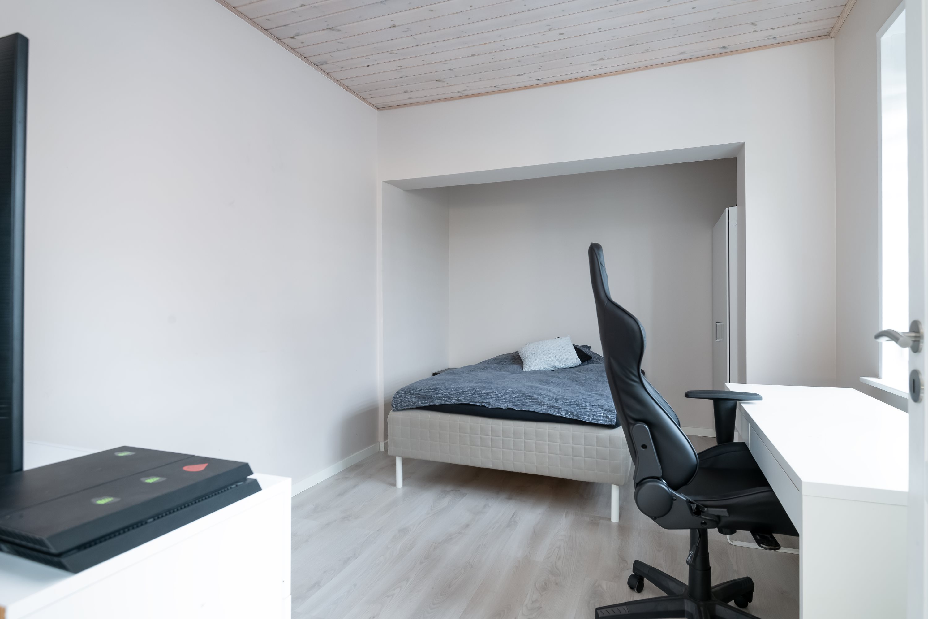 Fremhævet værelse billede i fuldskærmstilstand. Billede af Hjørringvej 446, 9750 Østervrå