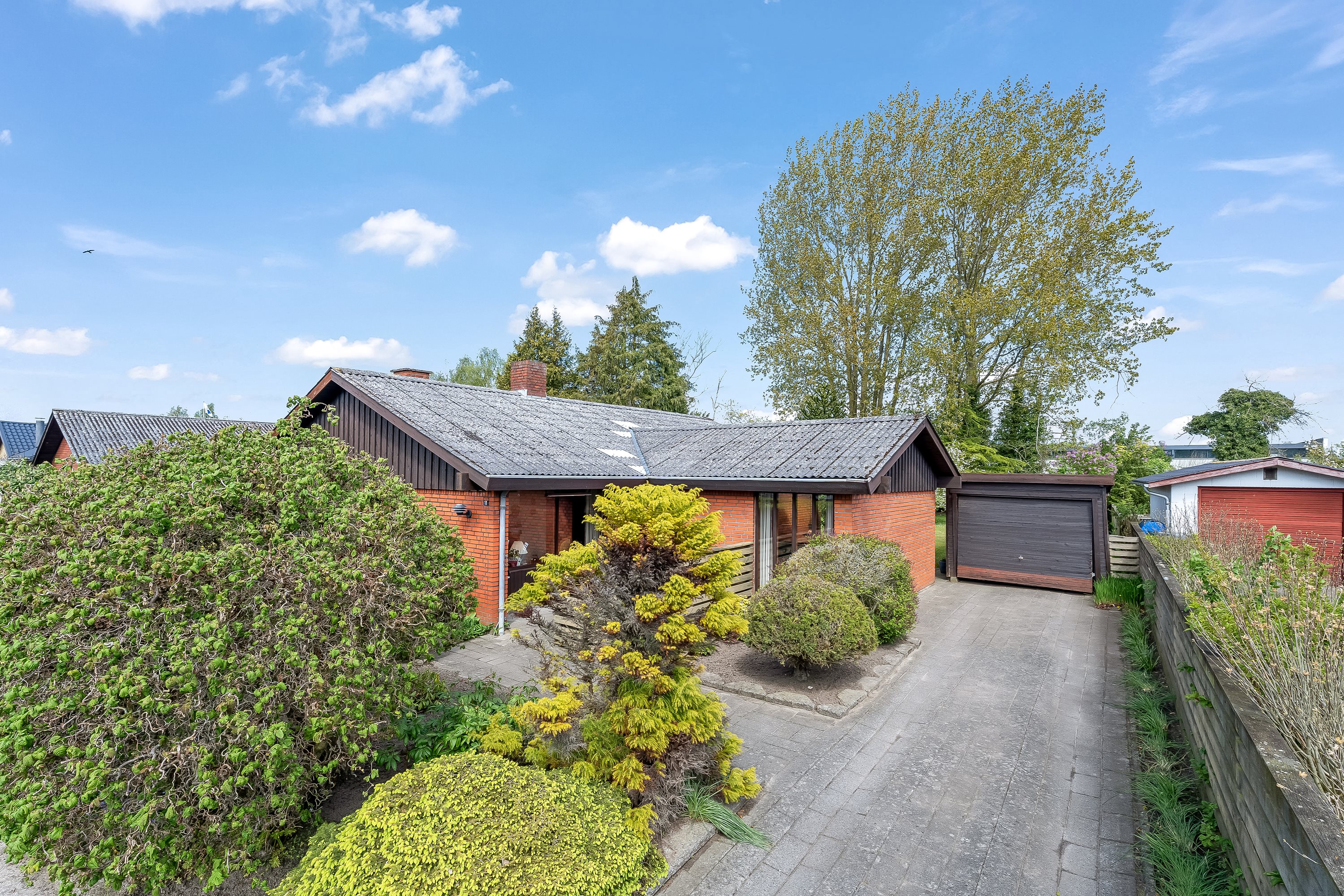 Fremhævet mastefoto billede i fuldskærmstilstand. Billede af Daneborgvej 11, 4800 Nykøbing F