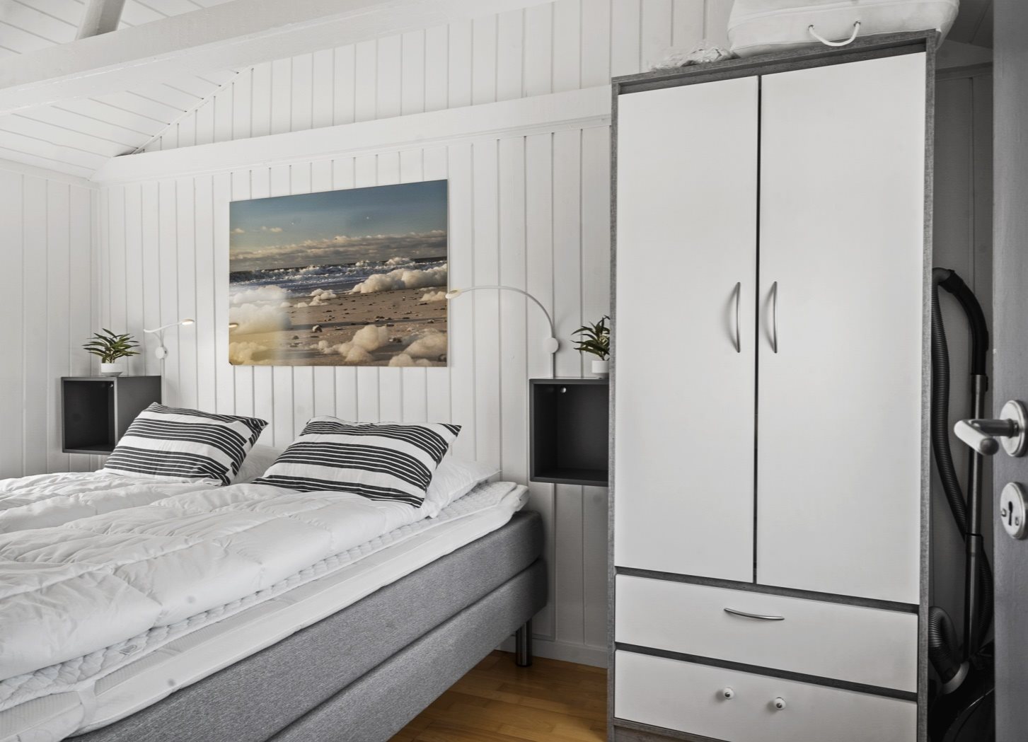 Fremhævet  billede i fuldskærmstilstand. Billede af Havvej 40, Haurvig, 6960 Hvide Sande