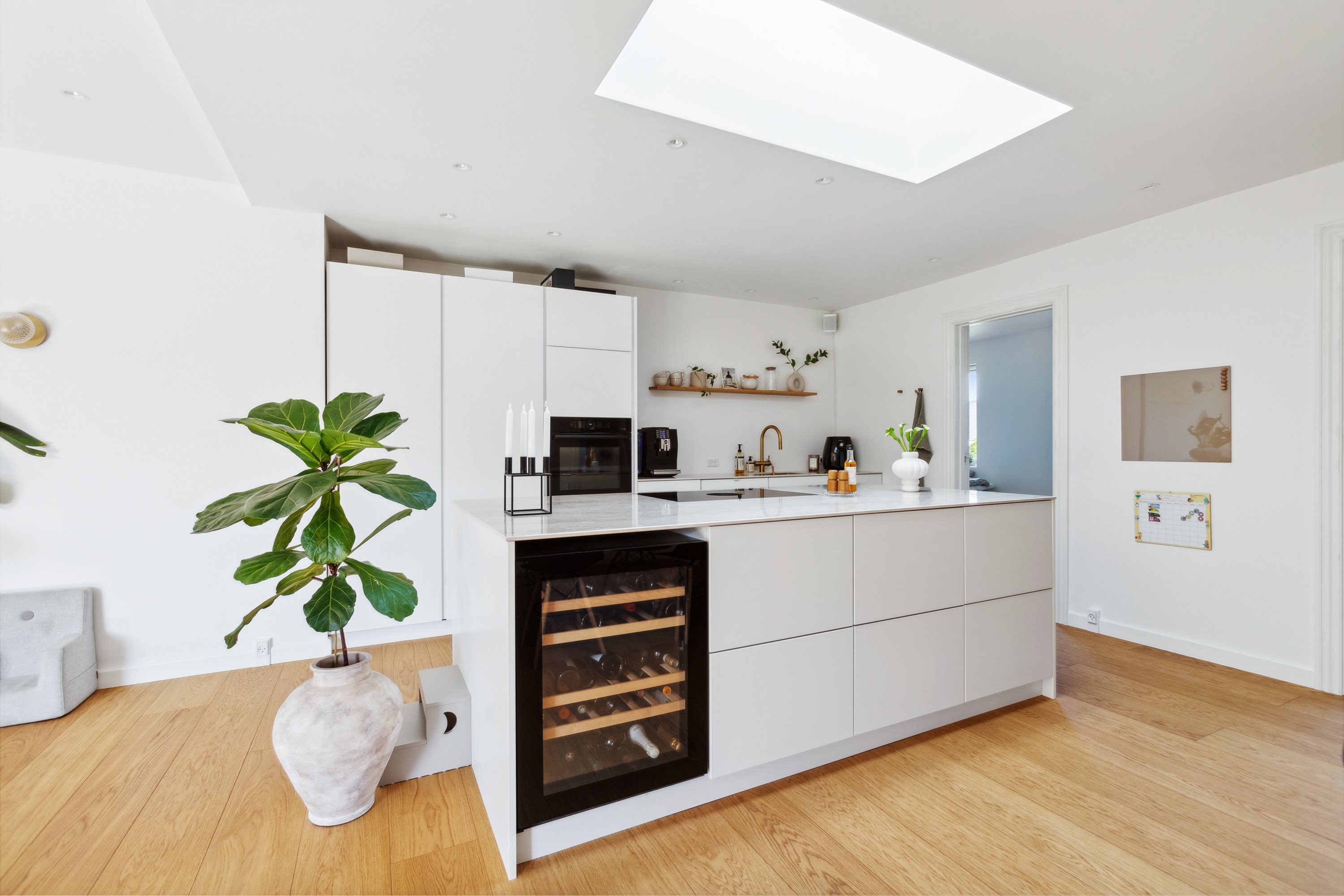 Miniaturebillede 2: værelse. Billede af Åvænget 3, 2970 Hørsholm