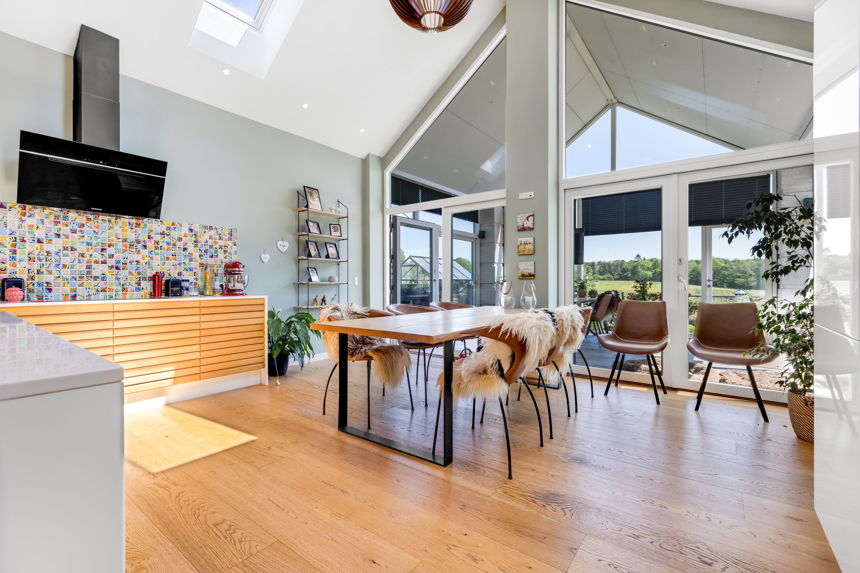 Fremhævet køkken billede i fuldskærmstilstand. Billede af Nebsmøllevej 70, Høed, 4100 Ringsted