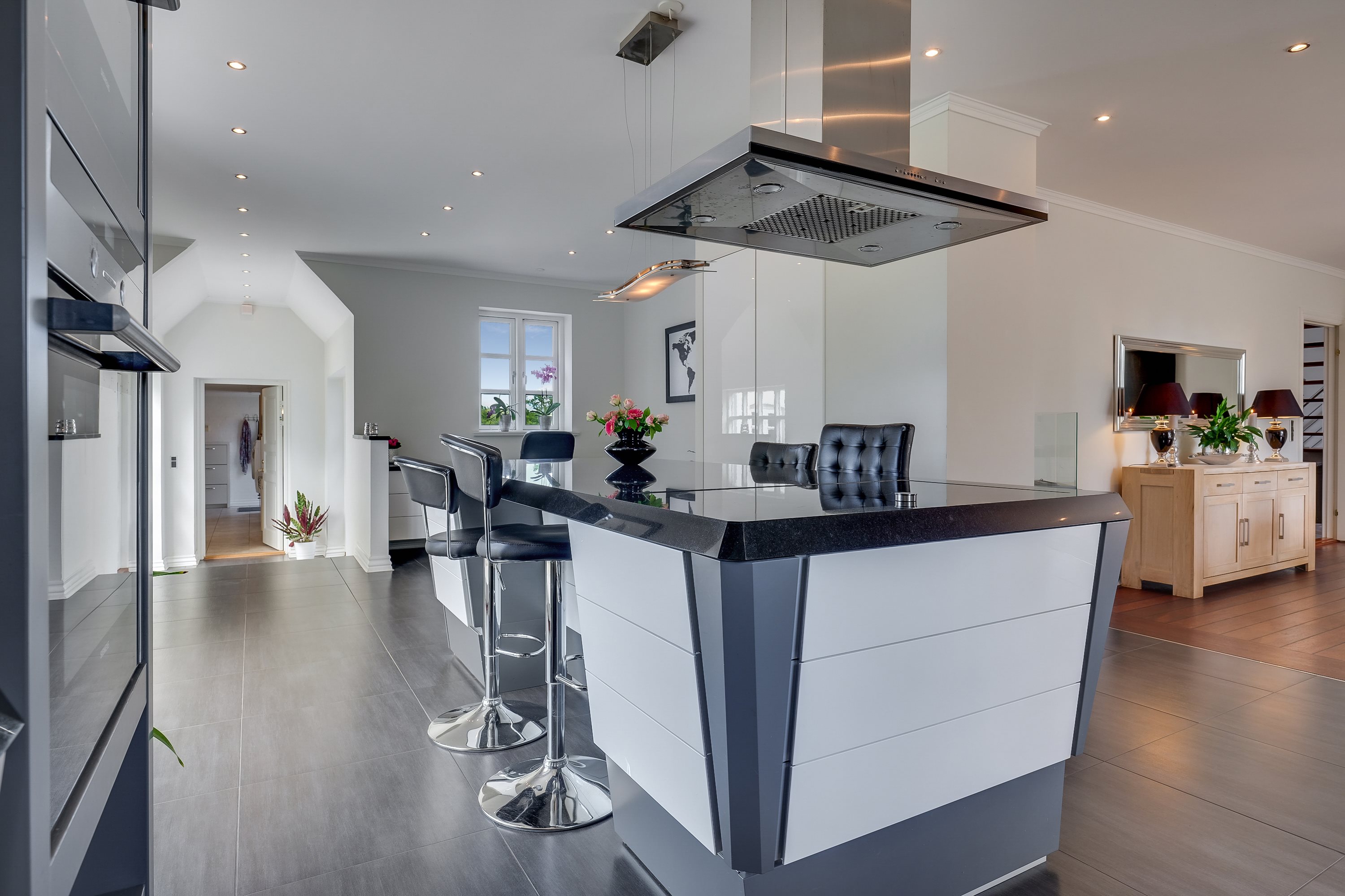 Fremhævet køkken alrum billede i fuldskærmstilstand. Billede af Hessum Bygade 54, 5450 Otterup