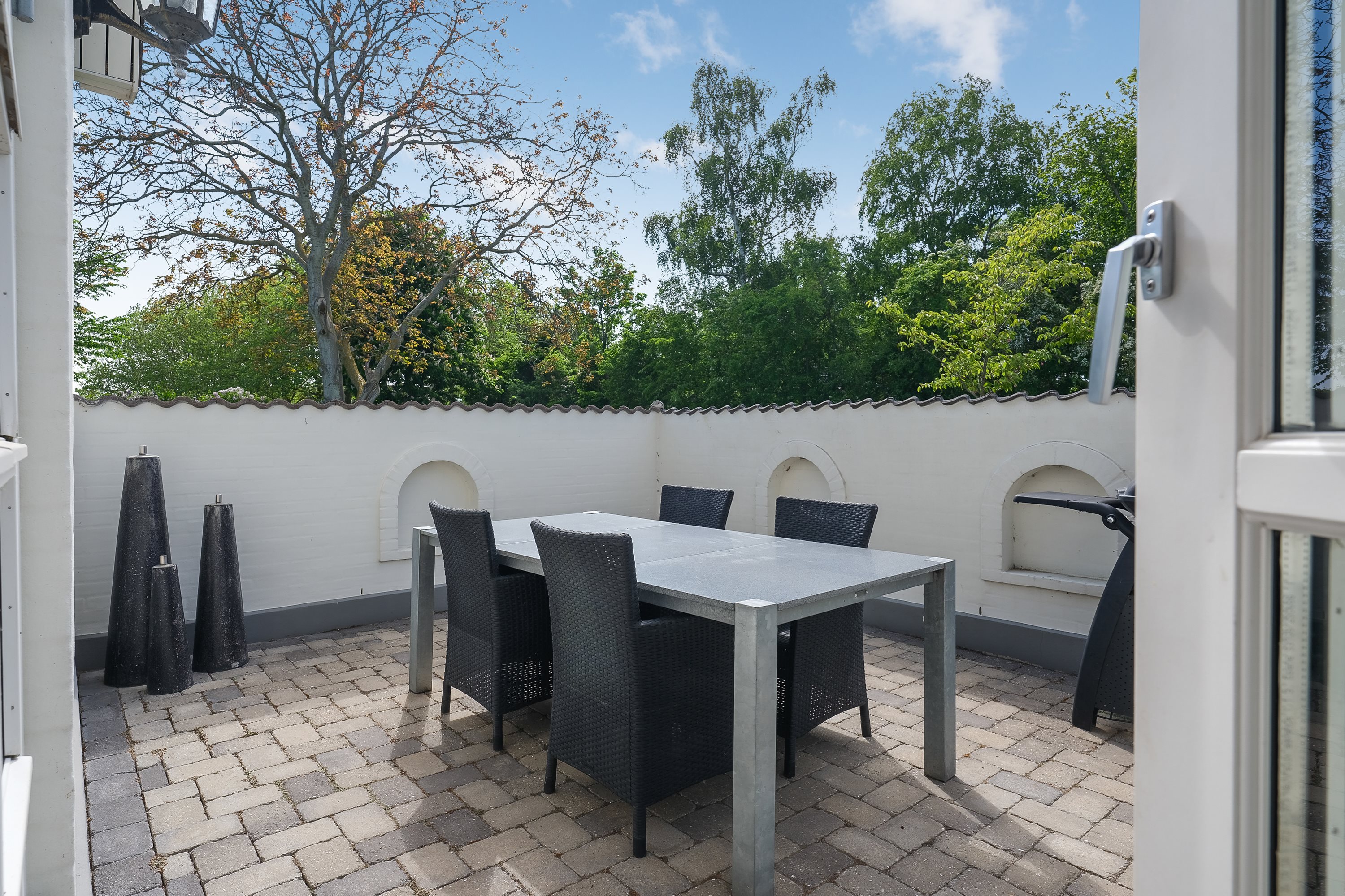 Fremhævet terrasse billede i fuldskærmstilstand. Billede af Hessum Bygade 54, 5450 Otterup