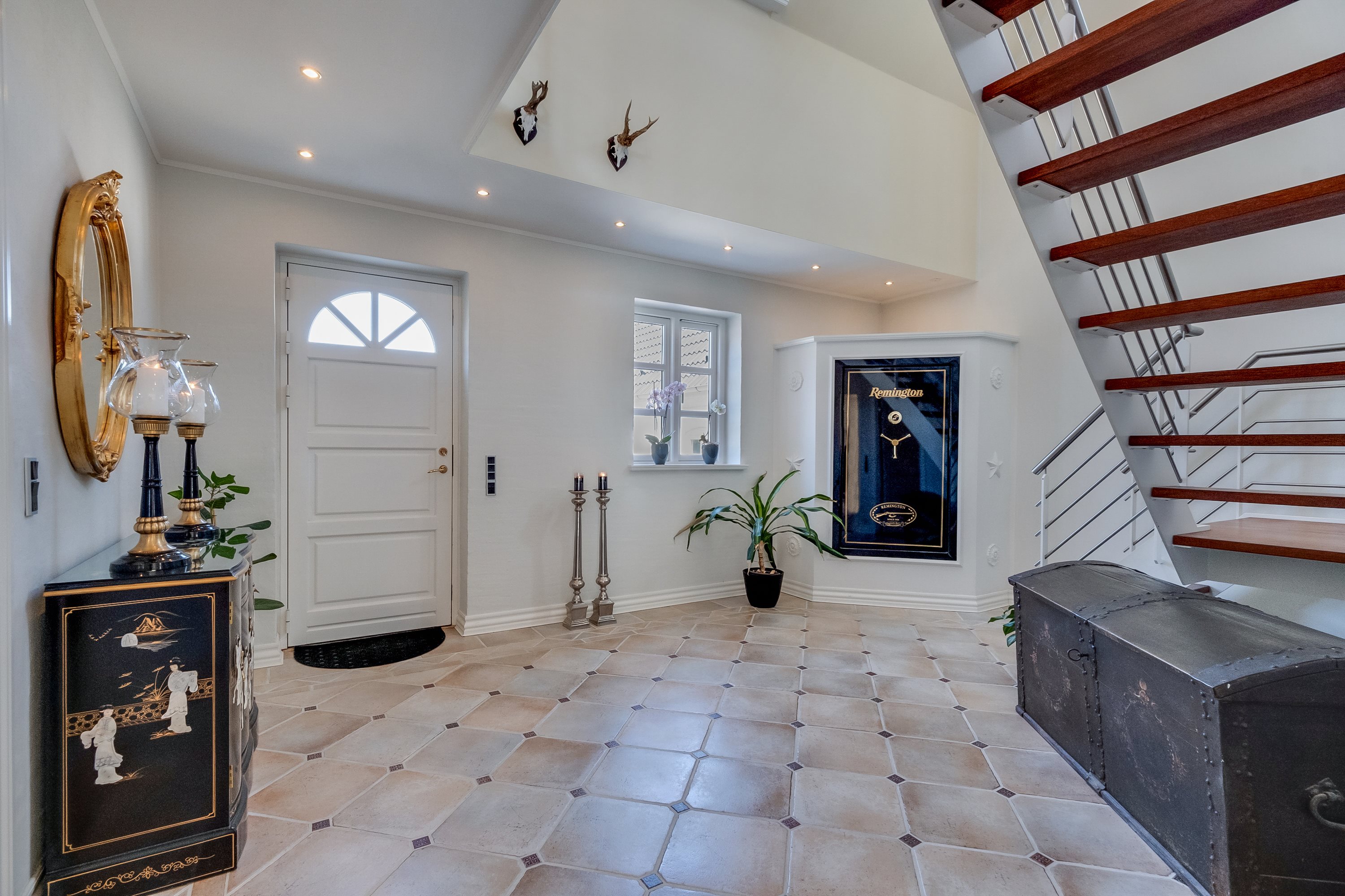 Fremhævet hall billede i fuldskærmstilstand. Billede af Hessum Bygade 54, 5450 Otterup