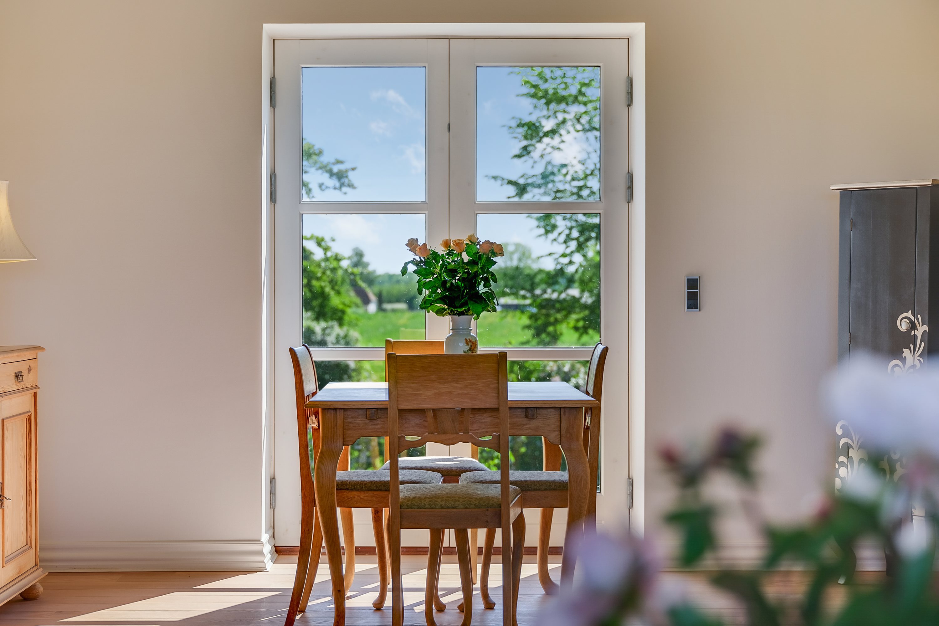 Fremhævet stue billede i fuldskærmstilstand. Billede af Hessum Bygade 54, 5450 Otterup