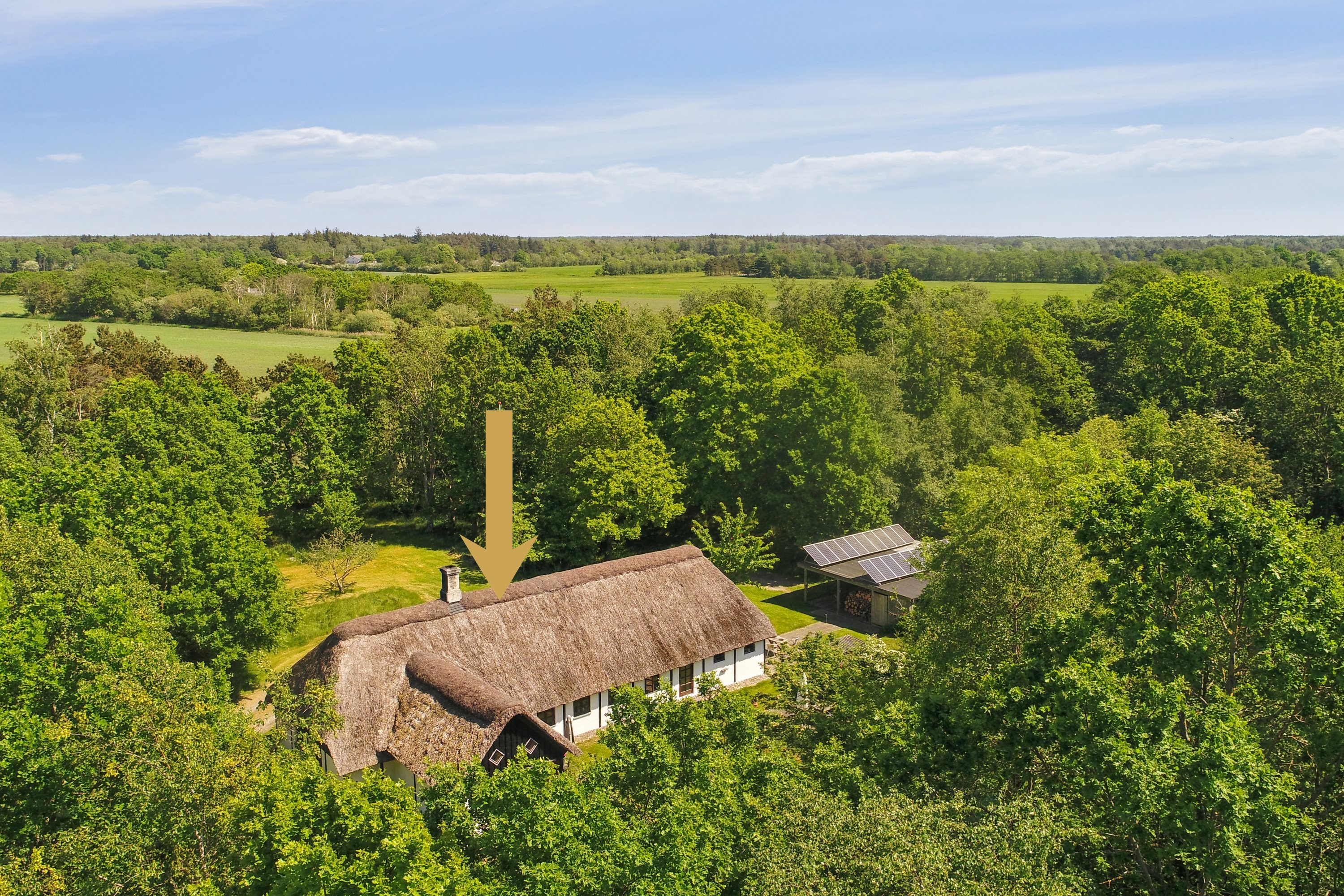 Fremhævet luftfoto billede i fuldskærmstilstand. Billede af Søndre Kirkevej 3A, Vesterø, 9940 Læsø
