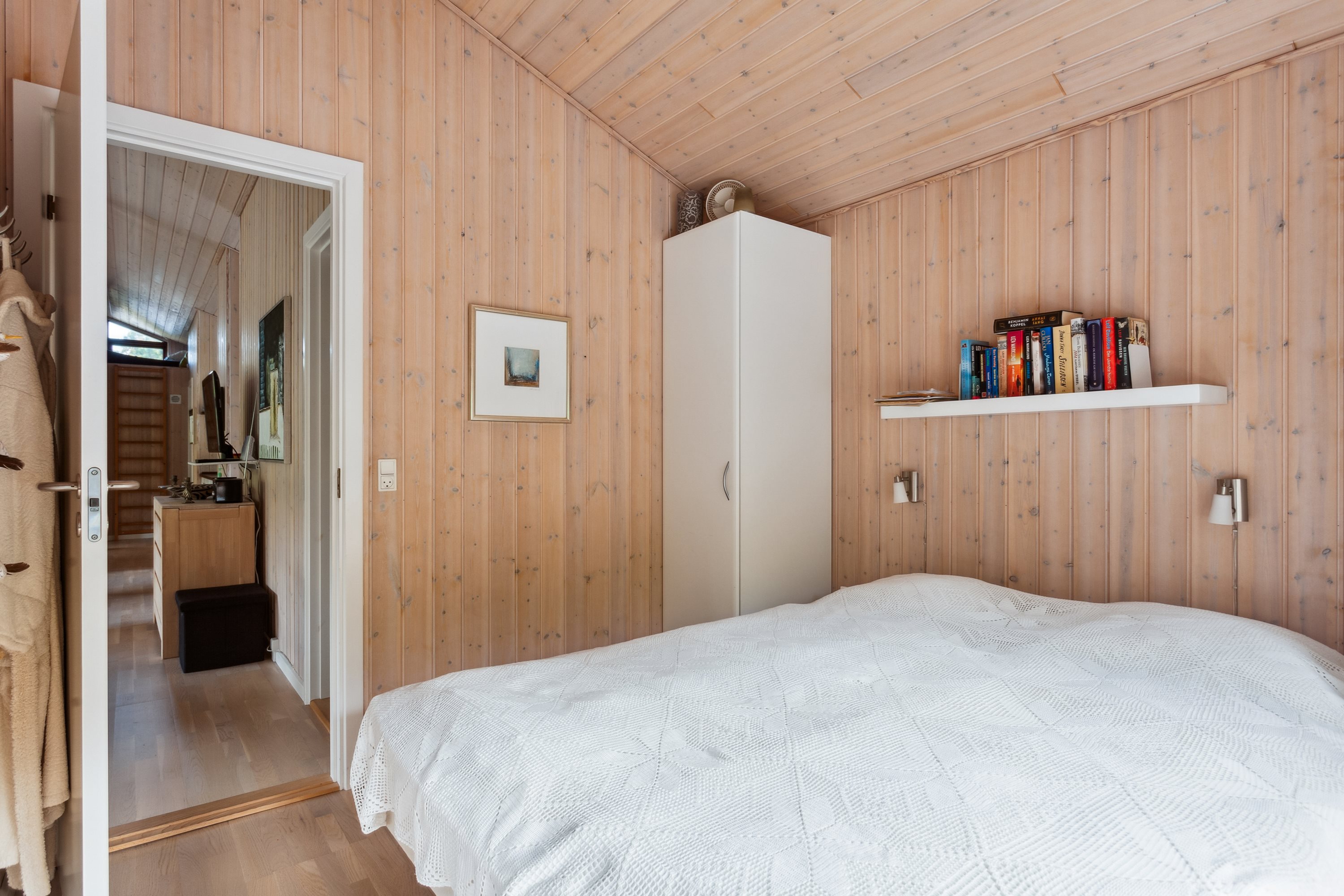 Fremhævet værelse billede i fuldskærmstilstand. Billede af Høgevej 1, Østerby, 9940 Læsø