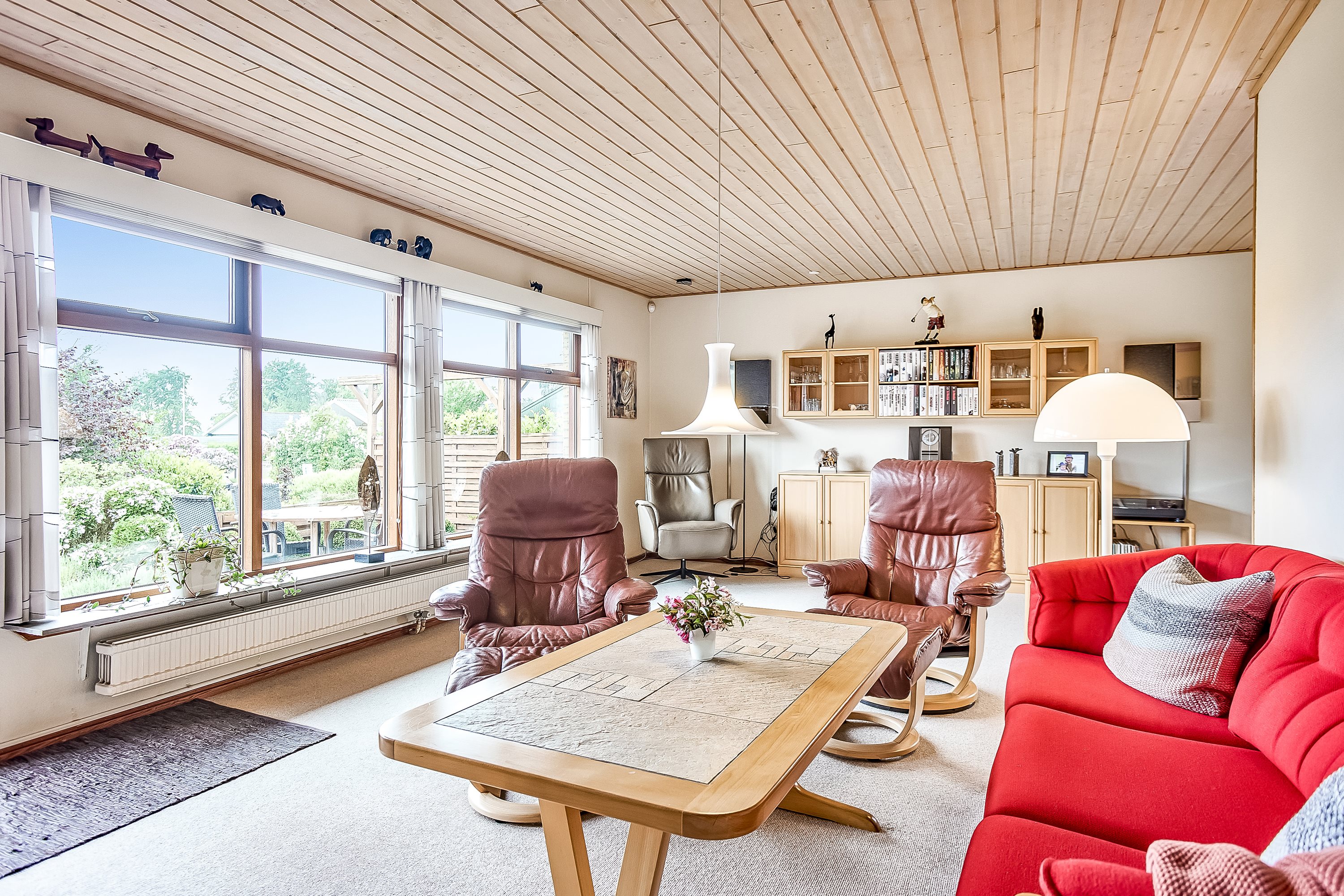 Fremhævet stue billede i fuldskærmstilstand. Billede af Fjordvænget 48, 8832 Skals