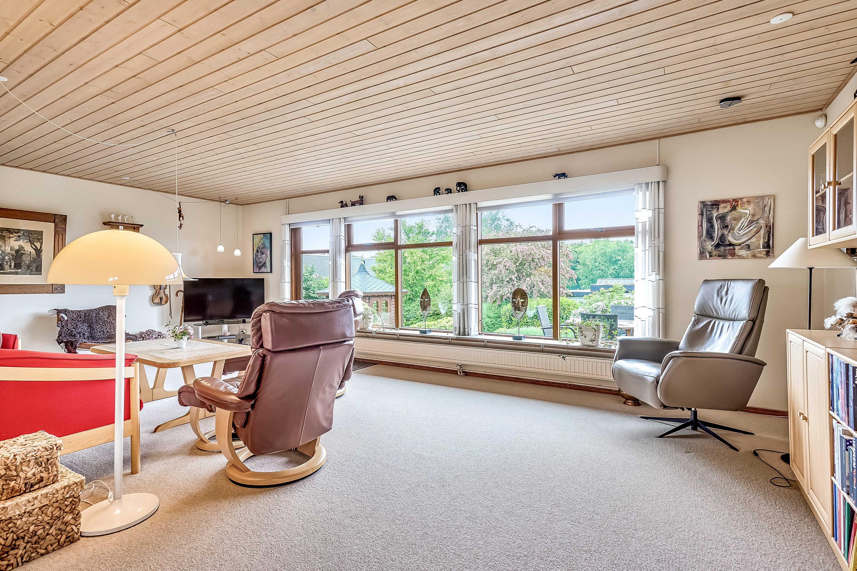 Fremhævet stue billede i fuldskærmstilstand. Billede af Fjordvænget 48, 8832 Skals