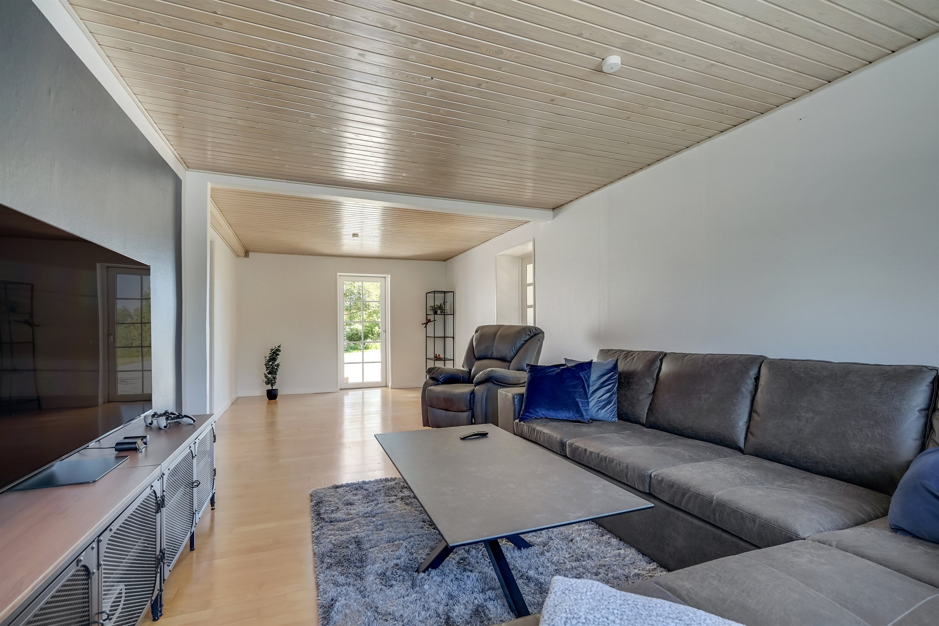 Fremhævet stue billede i fuldskærmstilstand. Billede af Hoptrup Hovedgade 31, 6100 Haderslev