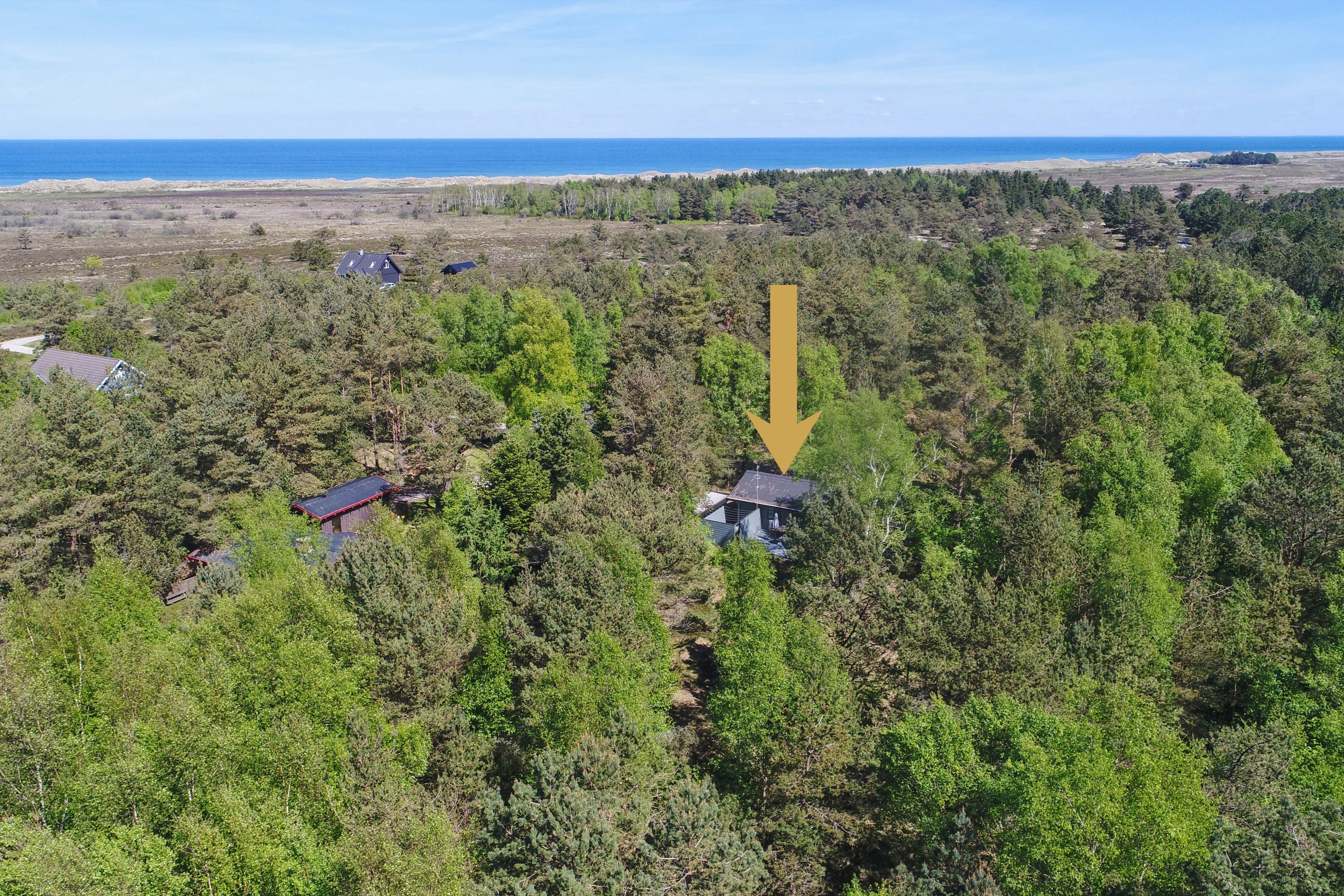 Miniaturebillede 2: luftfoto. Billede af Lyngholmvej 1, Østerby, 9940 Læsø