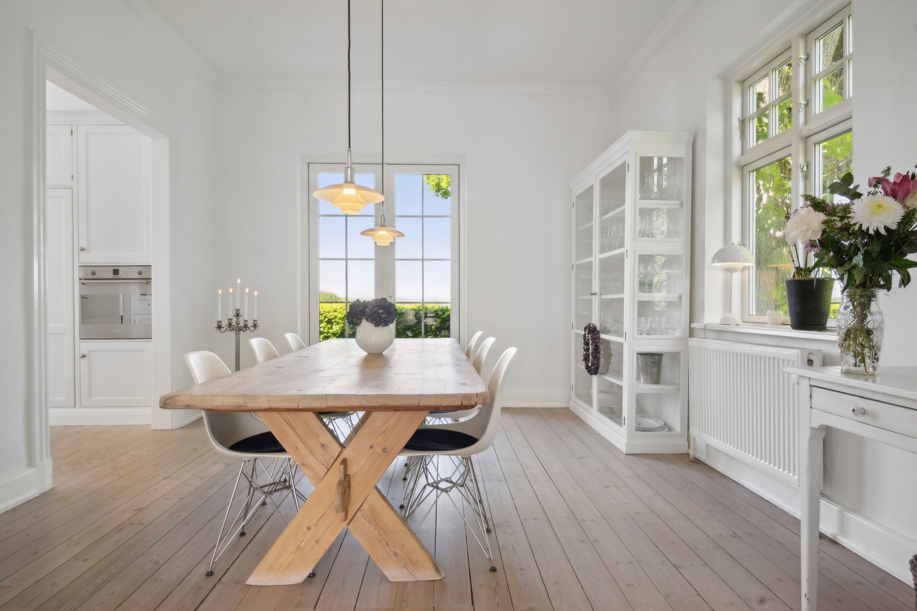 Fremhævet spisestue billede i fuldskærmstilstand. Billede af Tåningvej 7, Tåning, 8660 Skanderborg