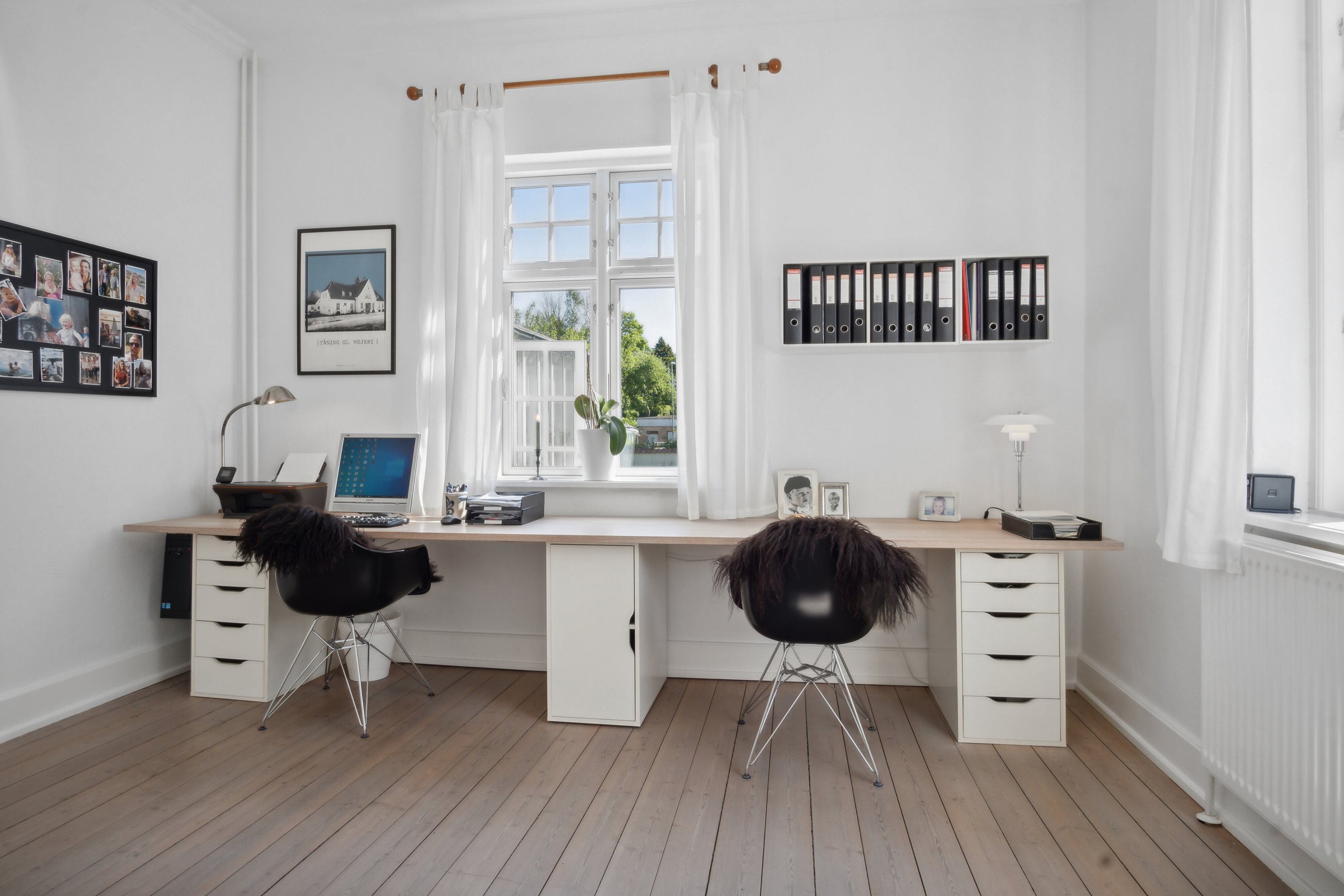 Fremhævet arbejdsværelse billede i fuldskærmstilstand. Billede af Tåningvej 7, Tåning, 8660 Skanderborg