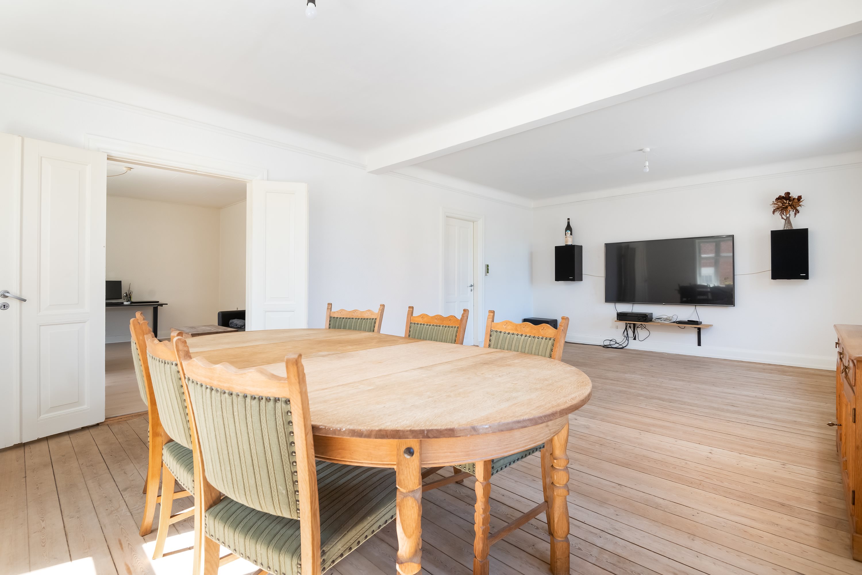 Fremhævet  billede i fuldskærmstilstand. Billede af Liljevej 7, 9750 Østervrå