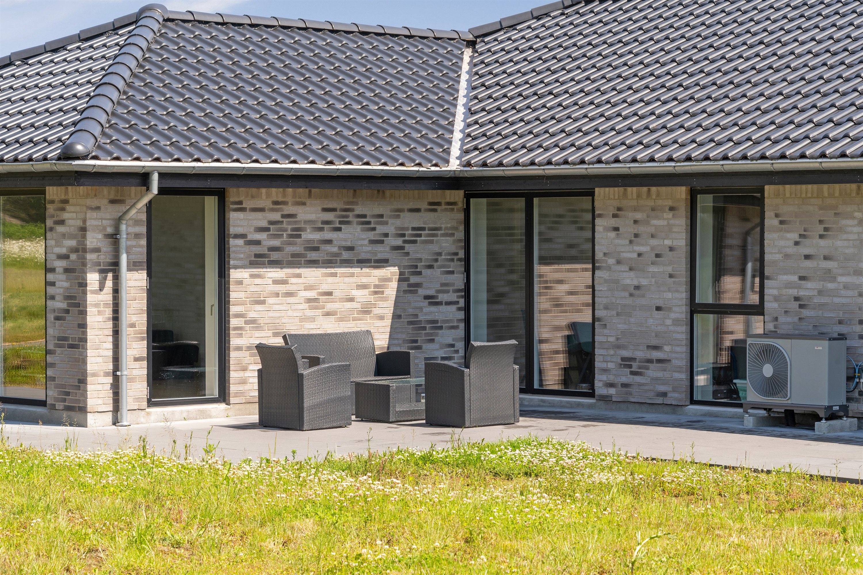 Fremhævet ejendommen billede i fuldskærmstilstand. Billede af Skovvangen 17, Grimstrup, 6818 Årre