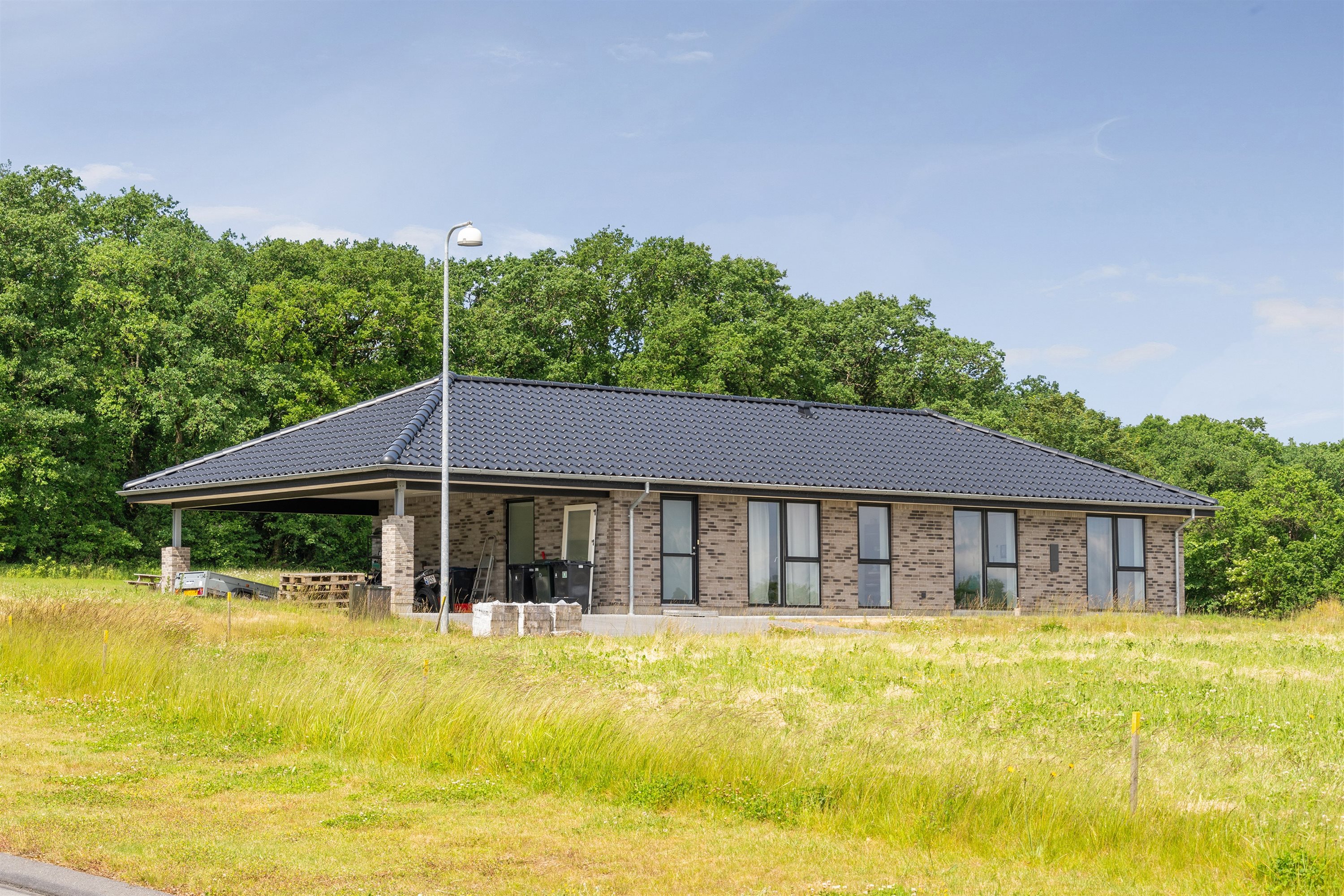 Miniaturebillede 2: ejendommen. Billede af Skovvangen 17, Grimstrup, 6818 Årre