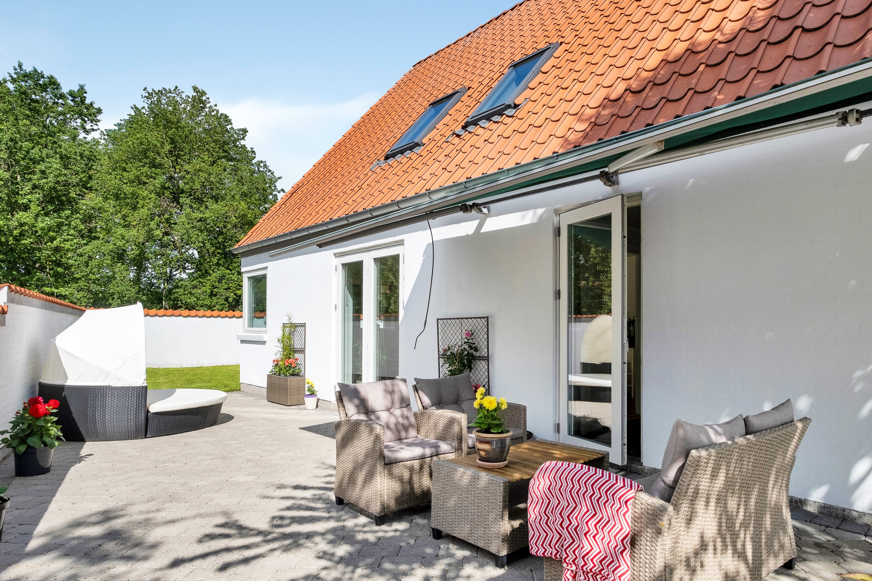 Fremhævet terrasse billede i fuldskærmstilstand. Billede af Elsted Kirkevej 9, 8520 Lystrup