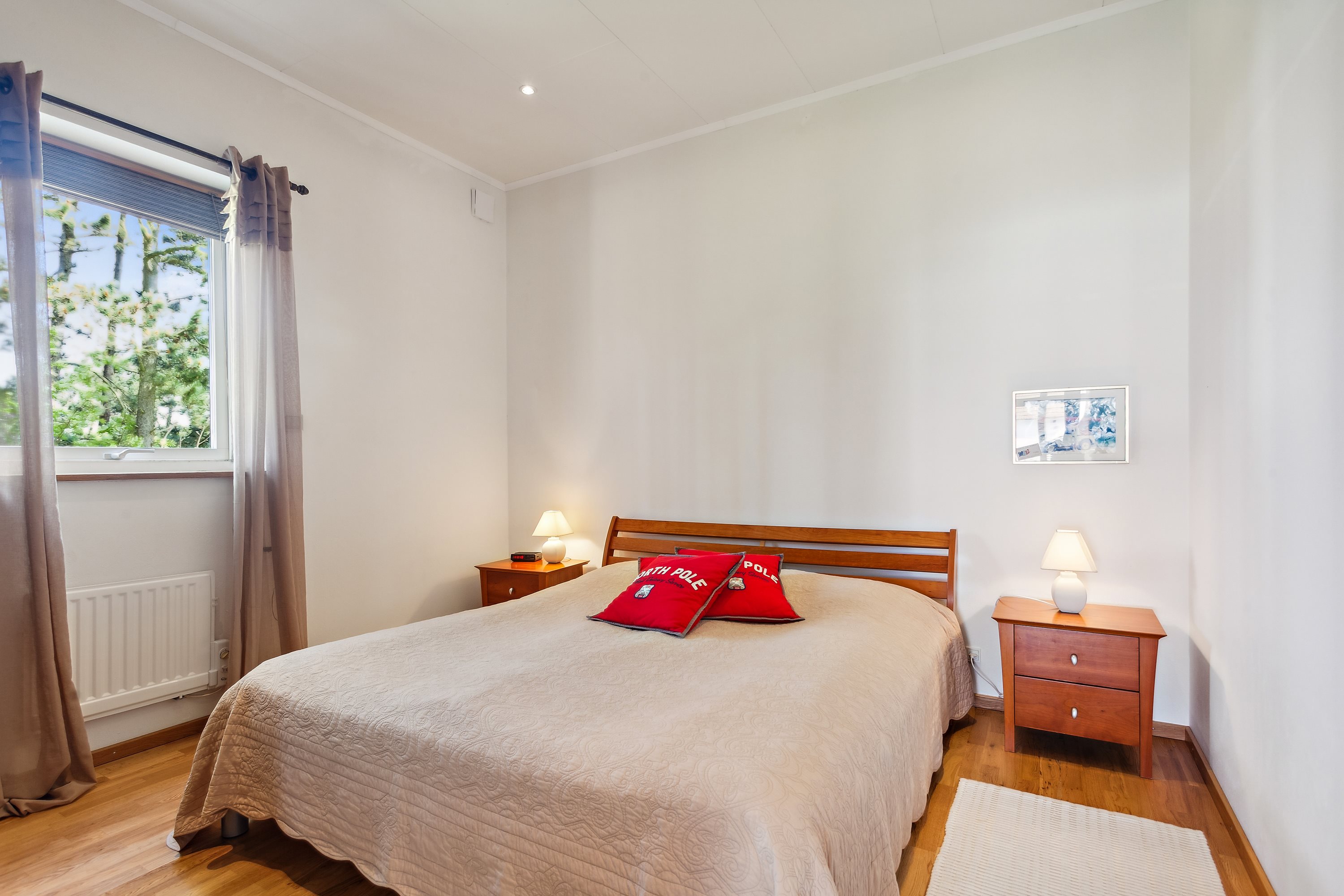 Fremhævet værelse billede i fuldskærmstilstand. Billede af Drosselvej 3, Østerby Havn, 9940 Læsø