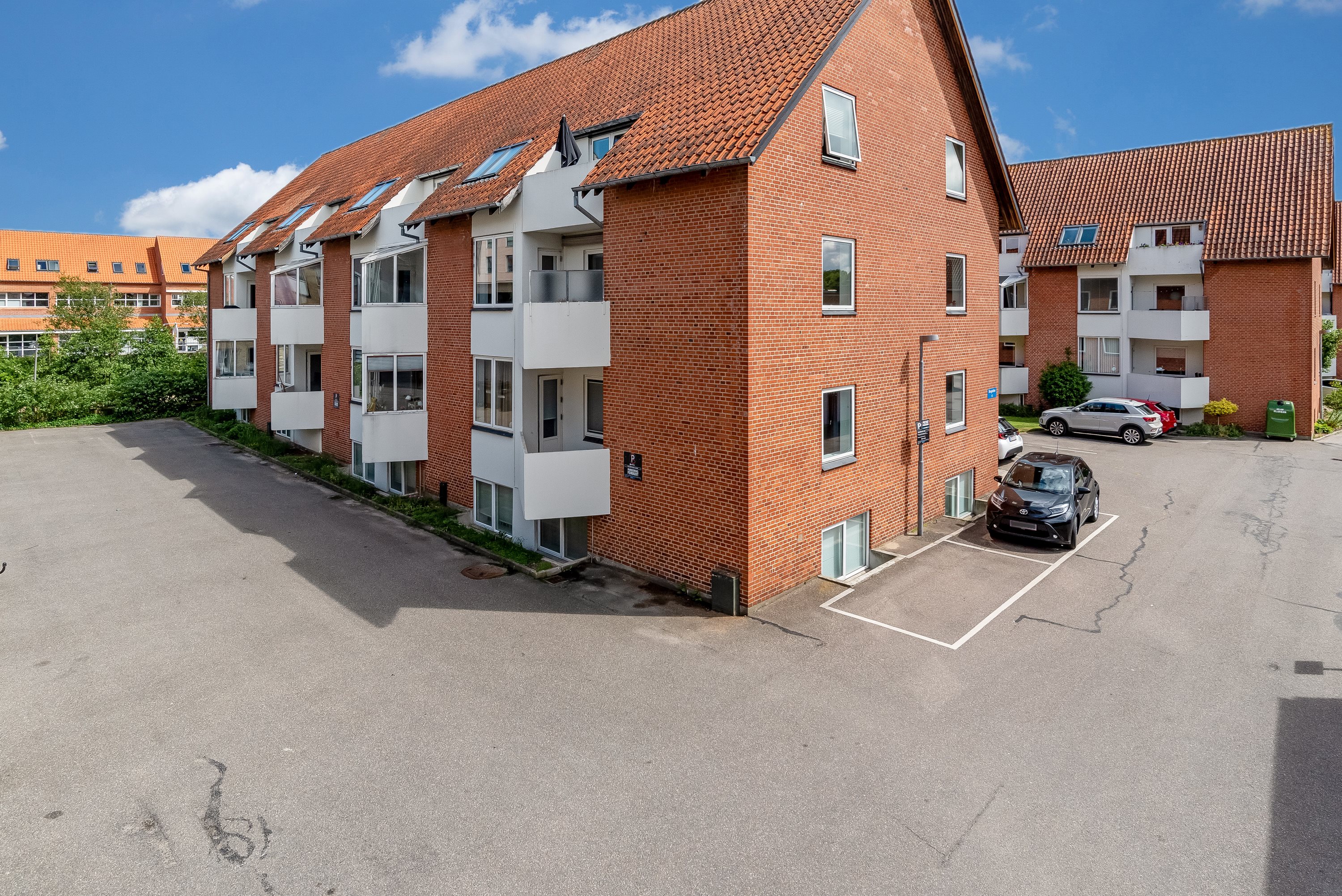 Fremhævet ejendommen billede i fuldskærmstilstand. Billede af Brogården 1, 1. th., 7500 Holstebro