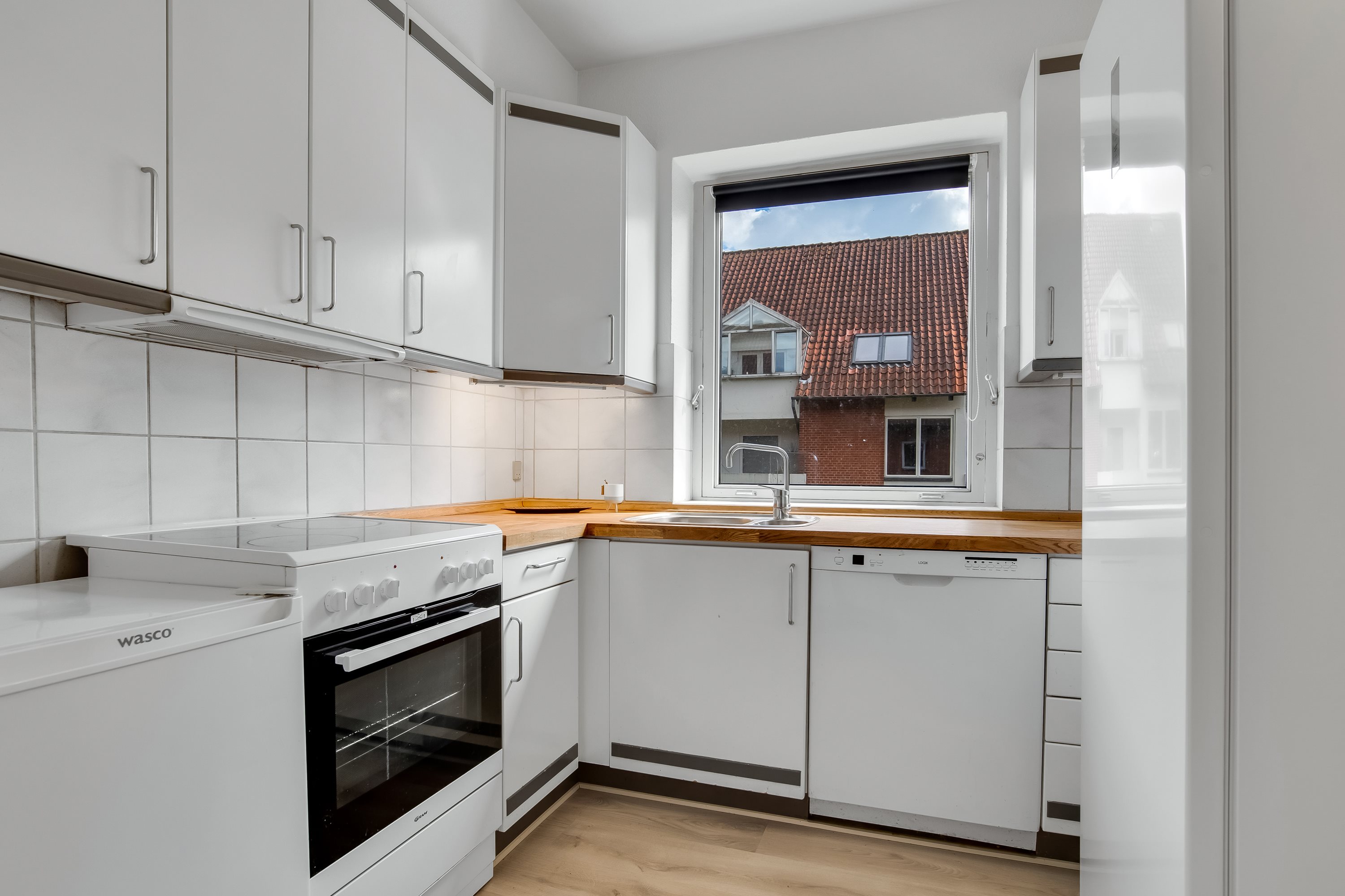 Miniaturebillede 2: køkken. Billede af Brogården 1, 1. th., 7500 Holstebro