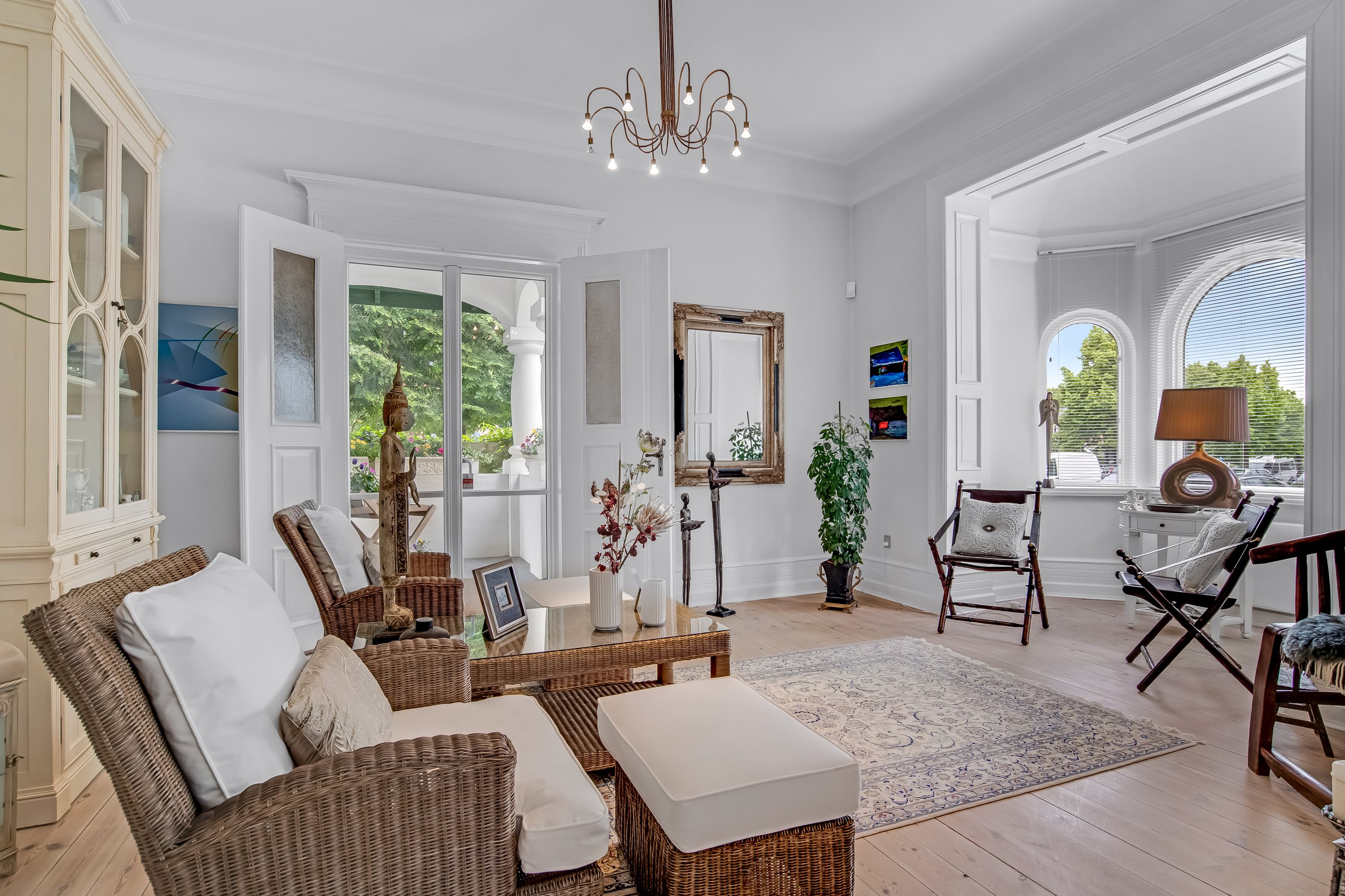 Fremhævet stue billede i fuldskærmstilstand. Billede af Danmarksgade 19, 7500 Holstebro