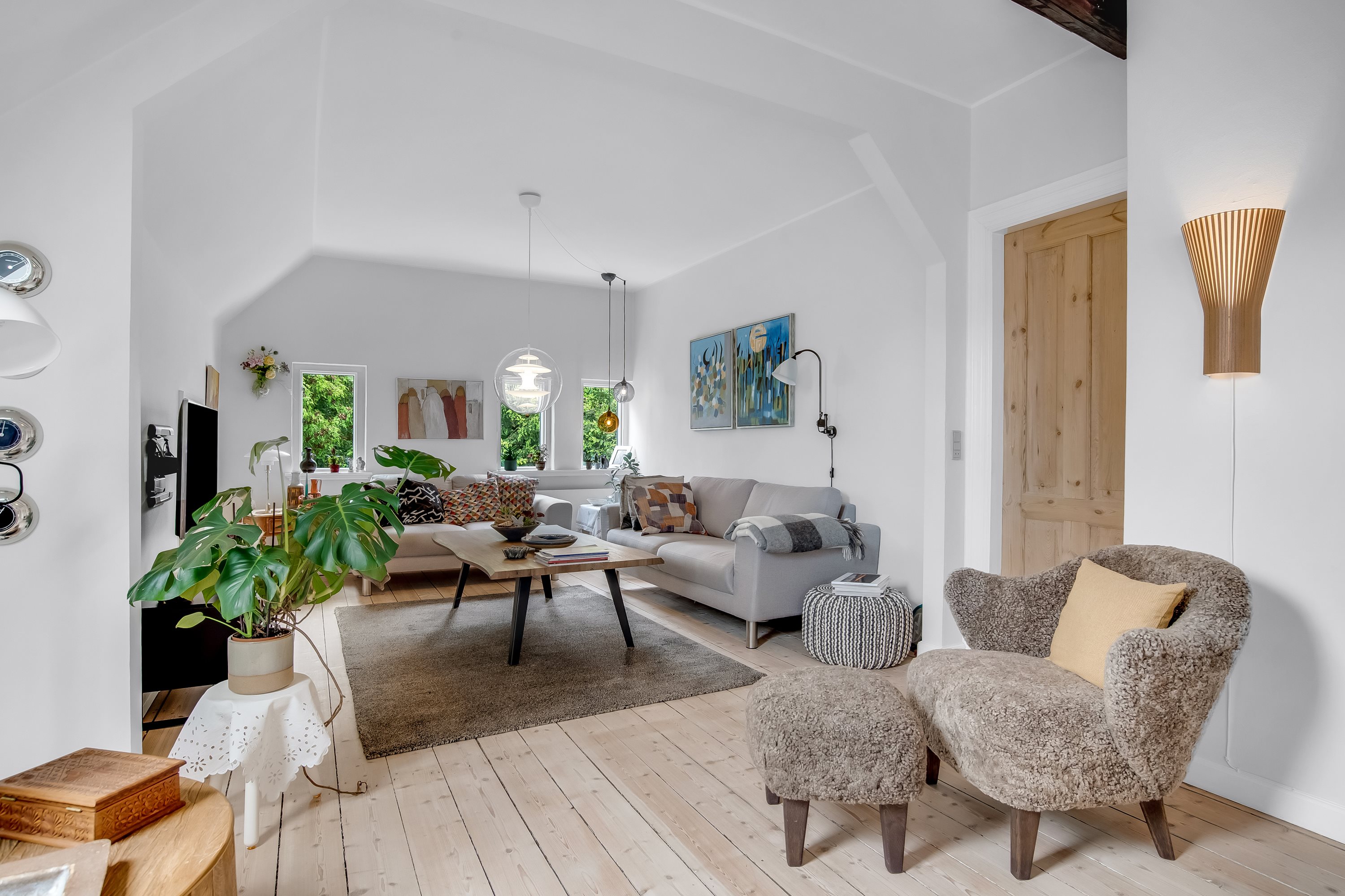 Fremhævet stue billede i fuldskærmstilstand. Billede af Danmarksgade 19, 7500 Holstebro