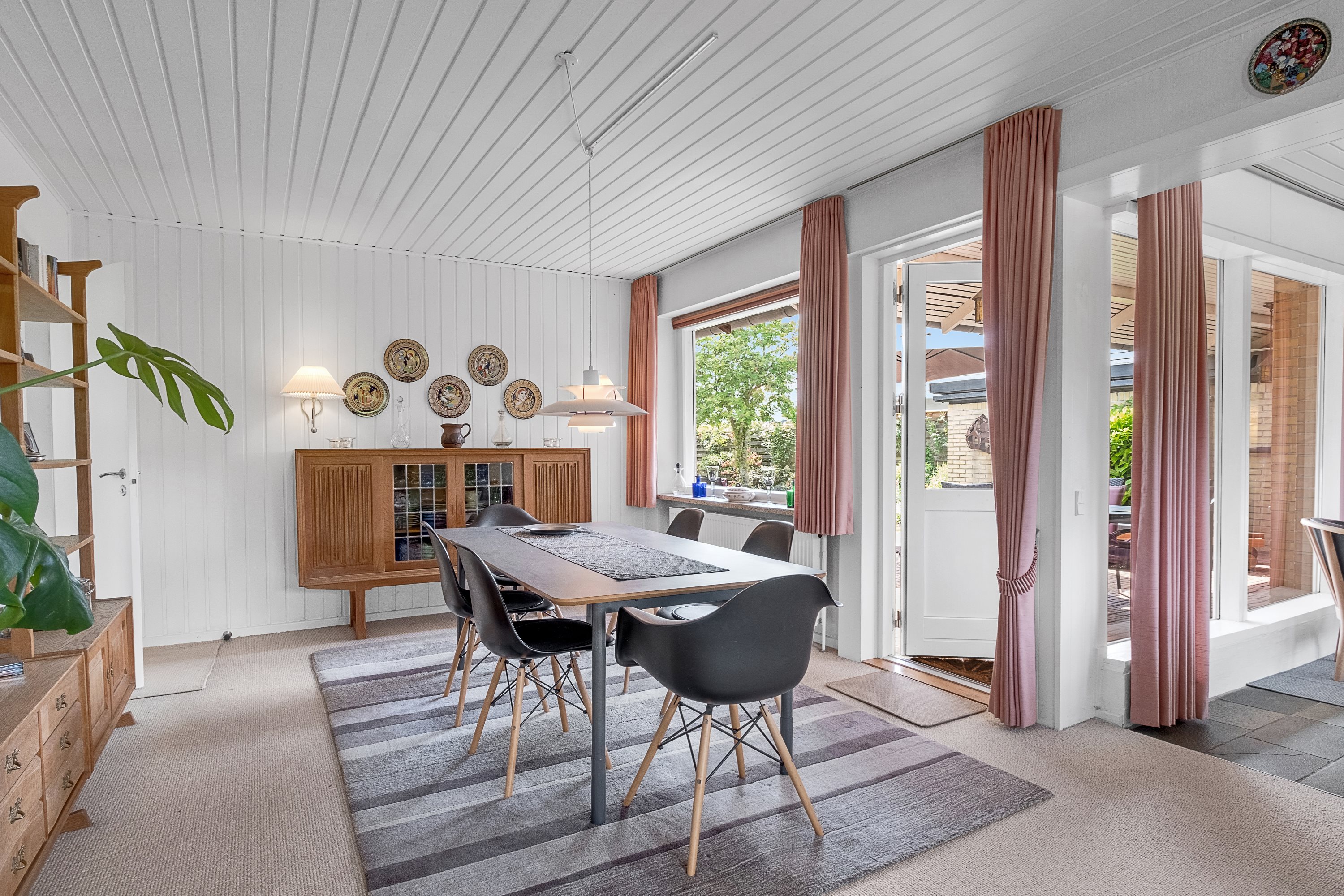 Fremhævet stue billede i fuldskærmstilstand. Billede af Spergelbakken 10, 8520 Lystrup