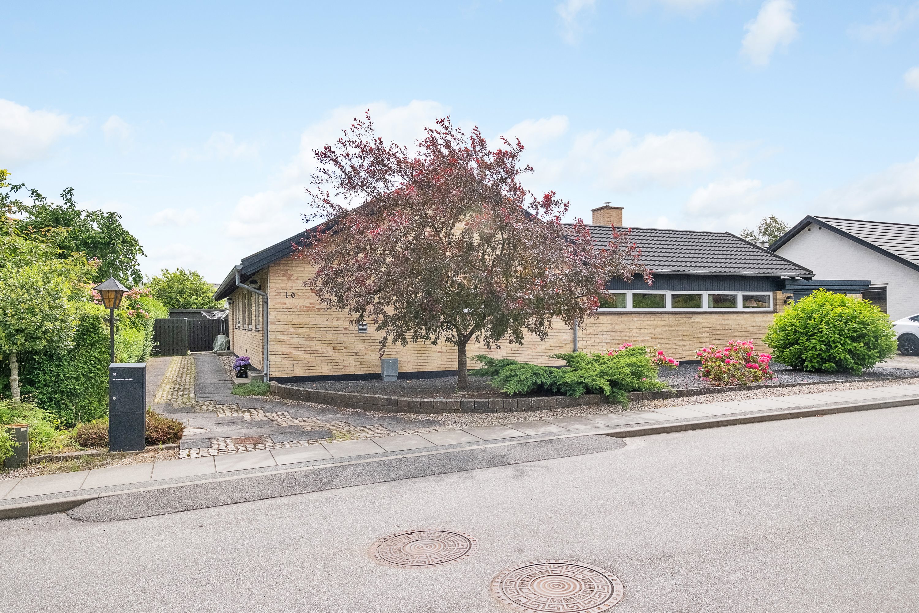 Fremhævet ejendommen billede i fuldskærmstilstand. Billede af Spergelbakken 10, 8520 Lystrup