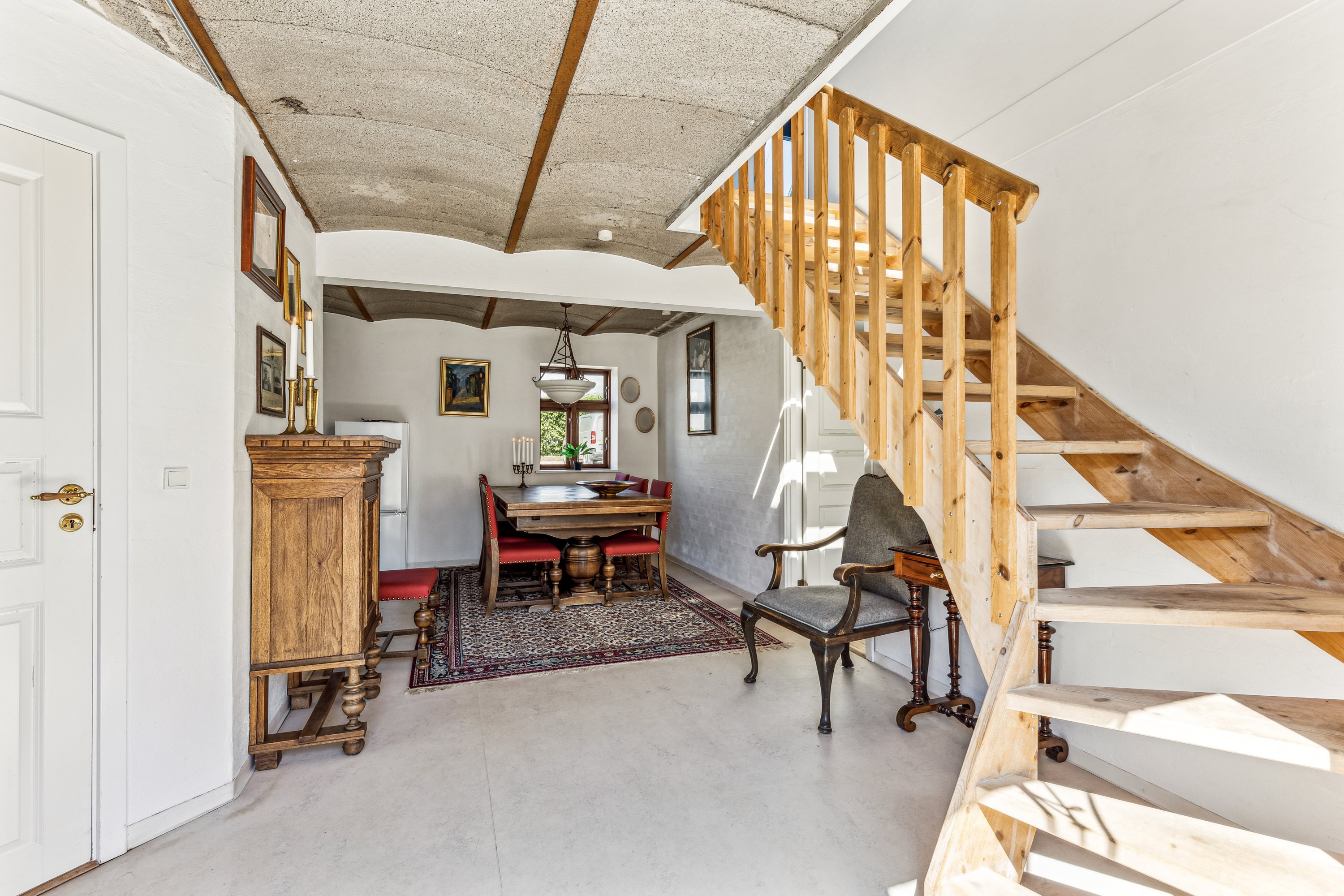 Fremhævet trappe billede i fuldskærmstilstand. Billede af Hyllerødvej 4A, 8783 Hornsyld