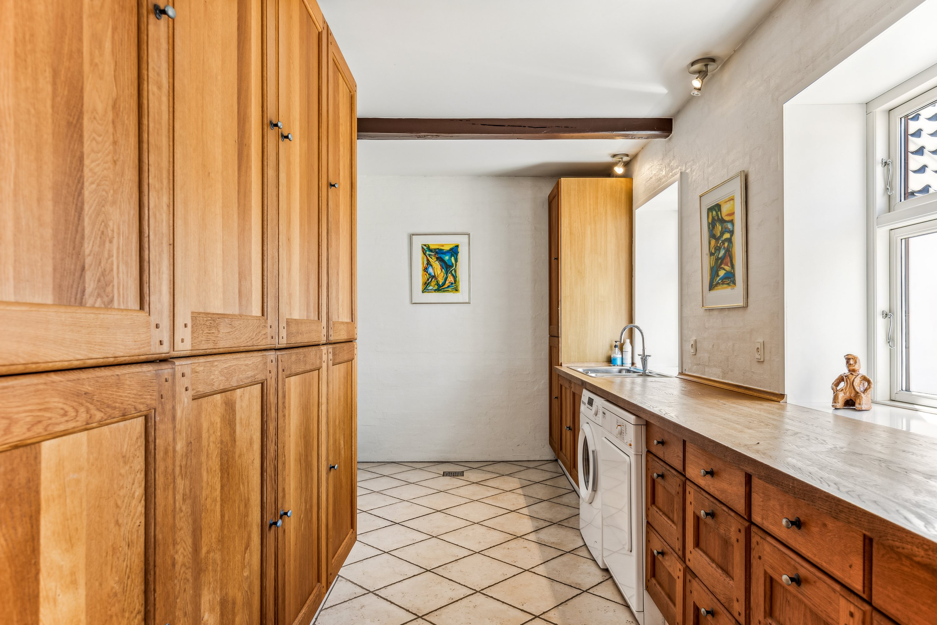 Fremhævet køkken billede i fuldskærmstilstand. Billede af Hyllerødvej 4A, 8783 Hornsyld