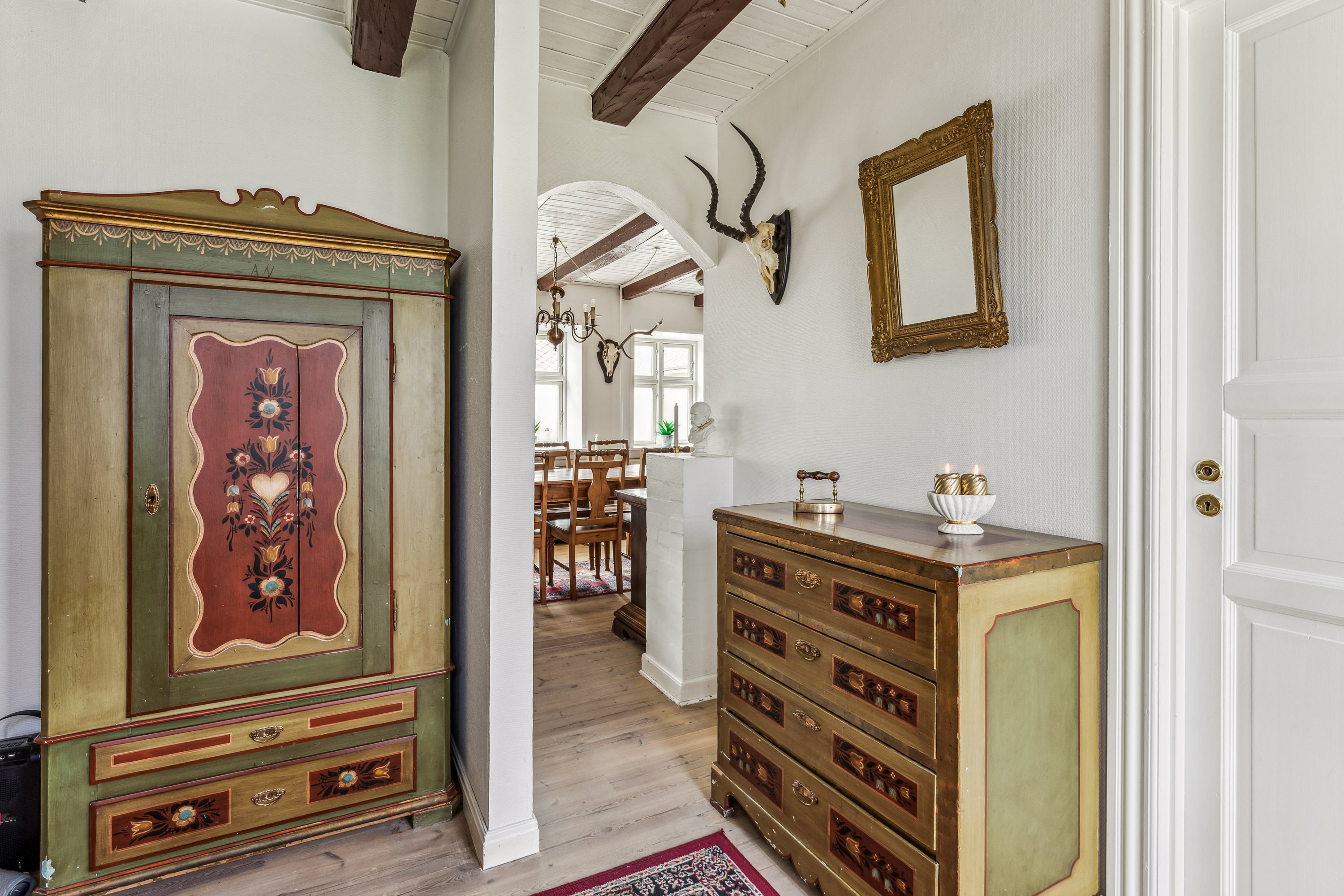 Fremhævet entre billede i fuldskærmstilstand. Billede af Hyllerødvej 4A, 8783 Hornsyld