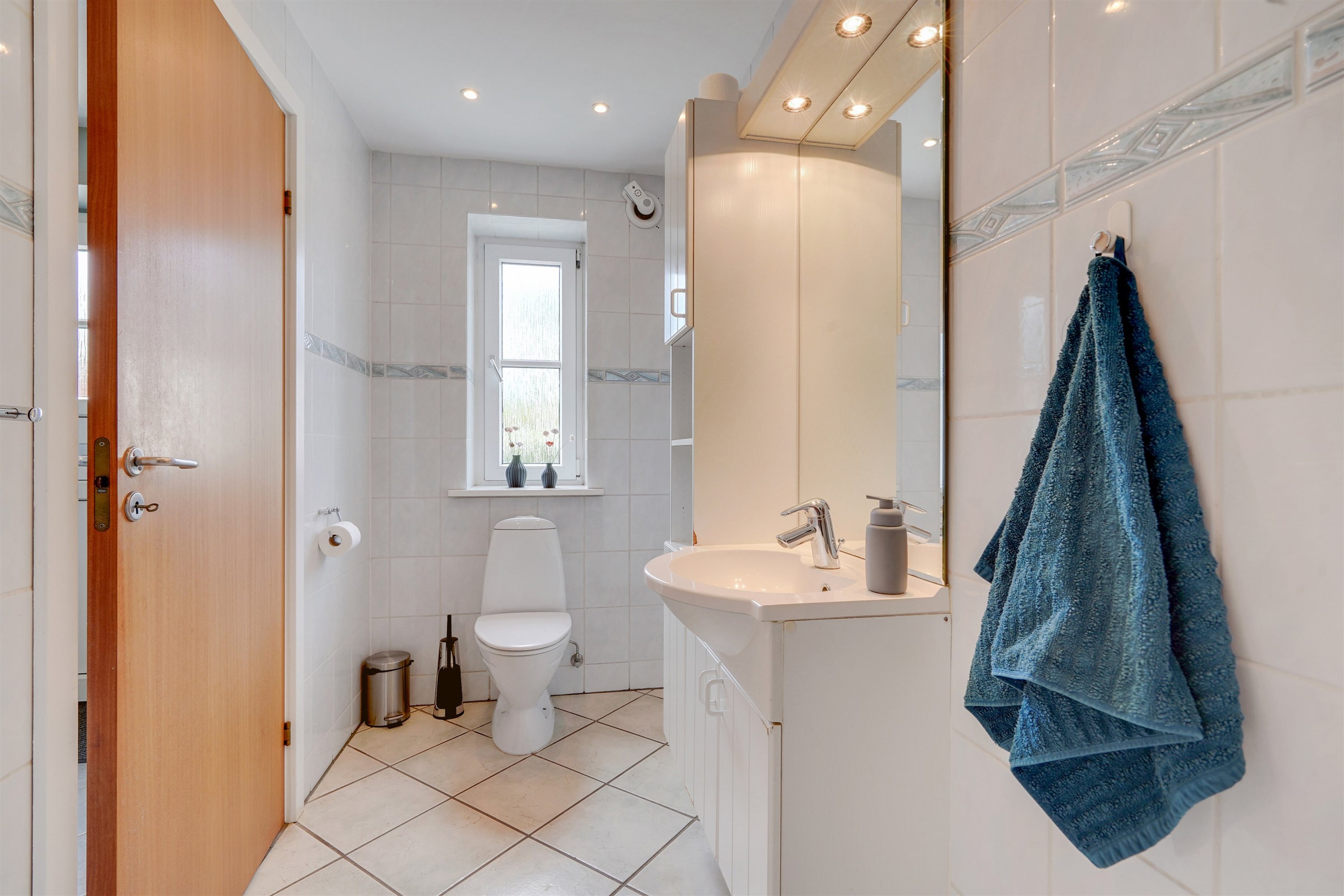 Fremhævet badeværelse billede i fuldskærmstilstand. Billede af Storegade 191, 6705 Esbjerg Ø