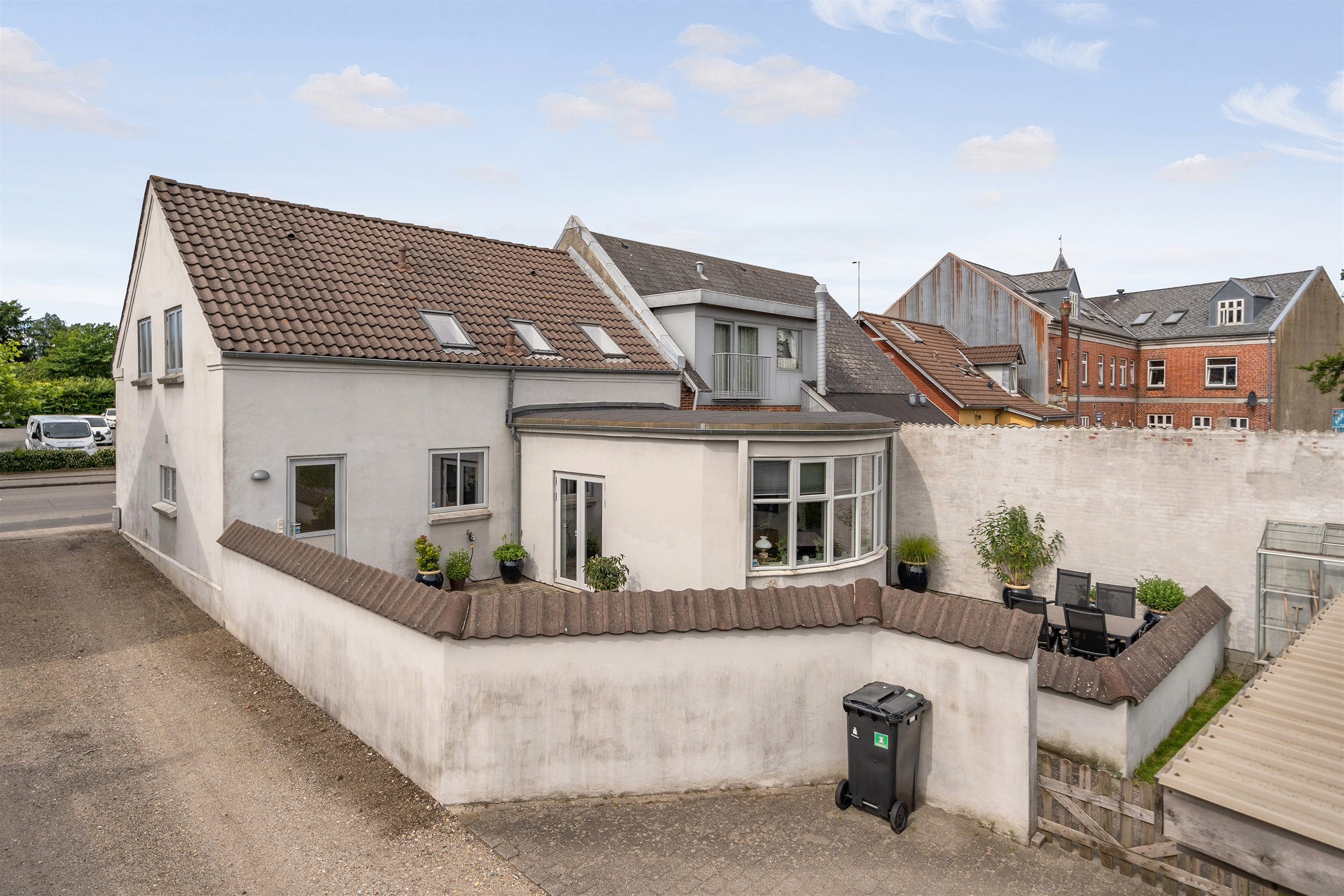 Miniaturebillede 1: ejendommen. Billede af Storegade 191, 6705 Esbjerg Ø