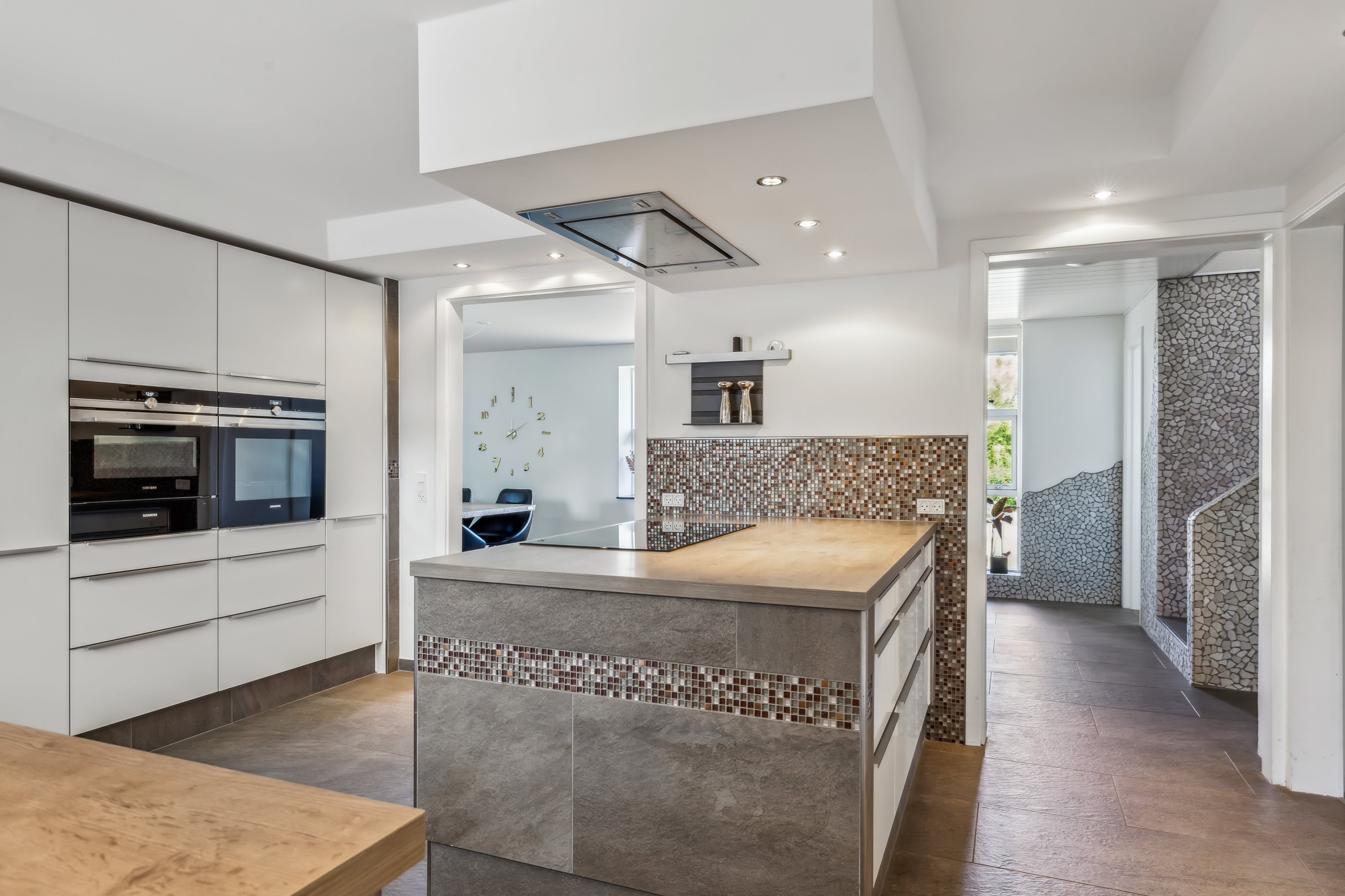 Fremhævet køkken billede i fuldskærmstilstand. Billede af Middelfartvej 740, Korsebjerg, 5491 Blommenslyst