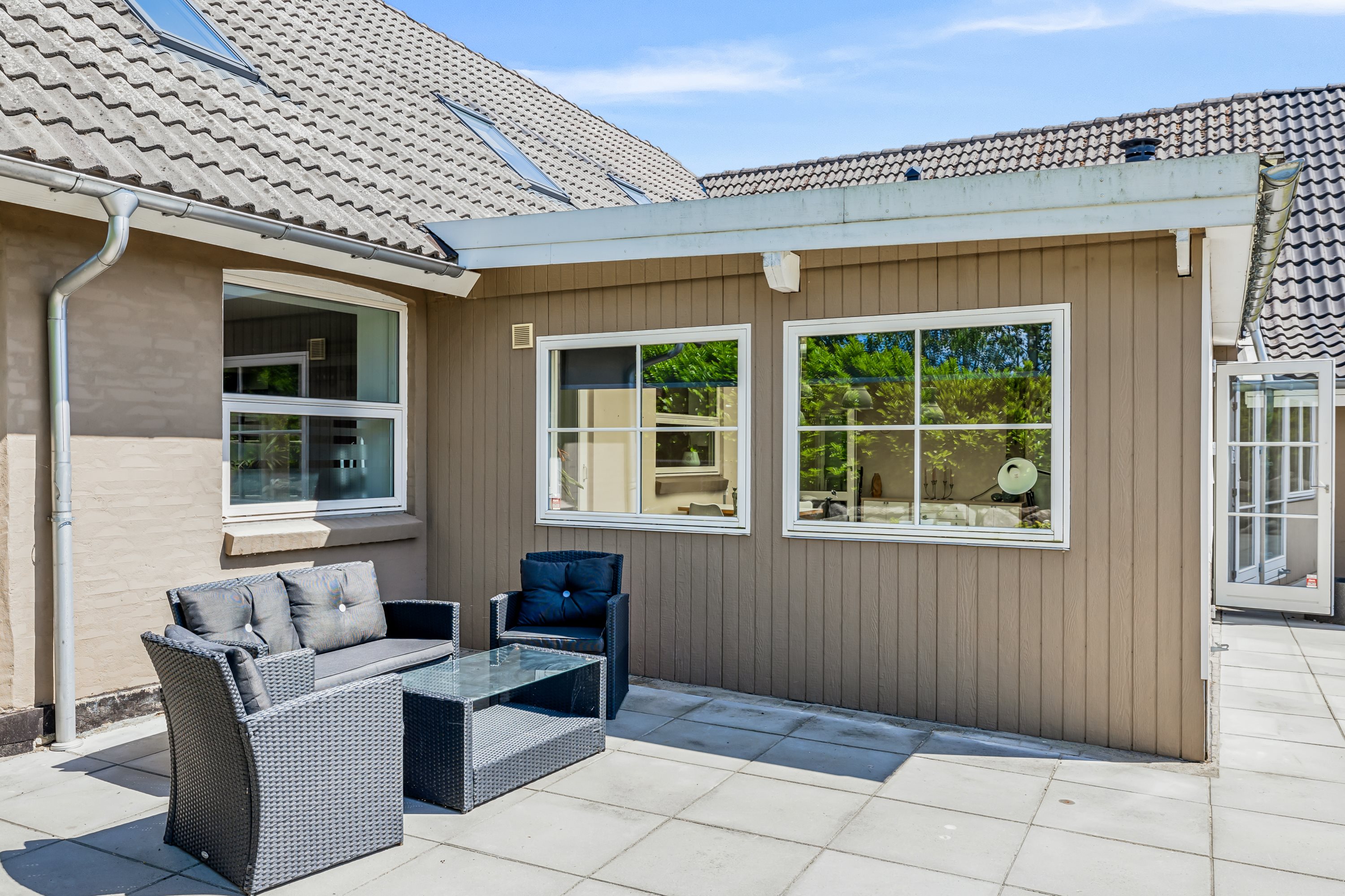 Fremhævet terrasse billede i fuldskærmstilstand. Billede af Middelfartvej 740, Korsebjerg, 5491 Blommenslyst