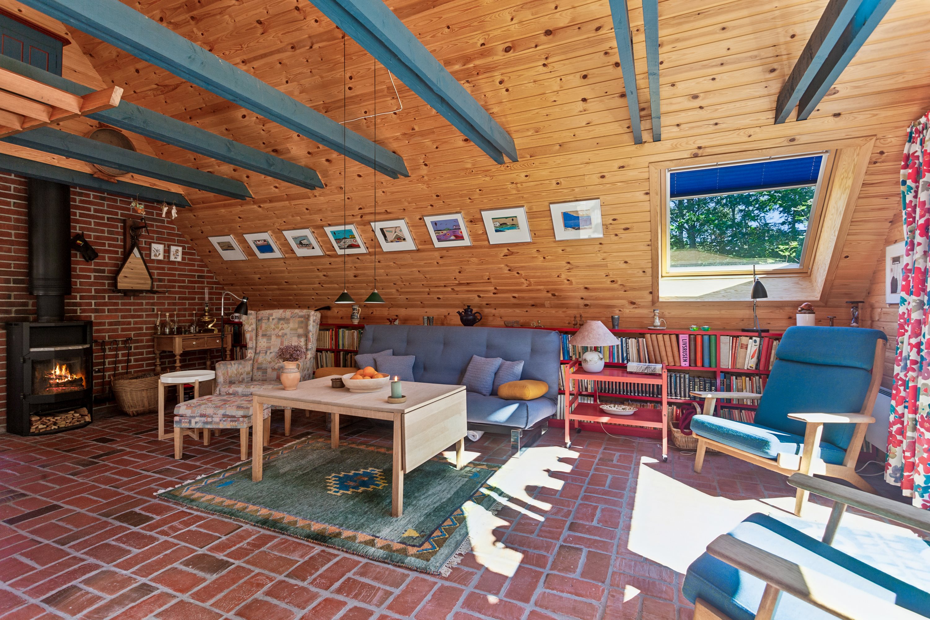 Fremhævet stue billede i fuldskærmstilstand. Billede af Klokkeblomstvej 1, Vesterø, 9940 Læsø