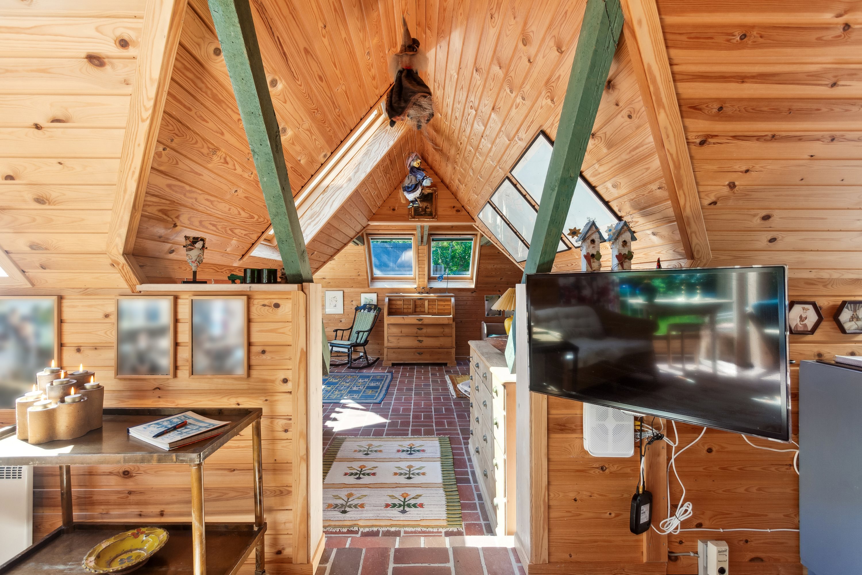 Fremhævet køkken billede i fuldskærmstilstand. Billede af Klokkeblomstvej 1, Vesterø, 9940 Læsø